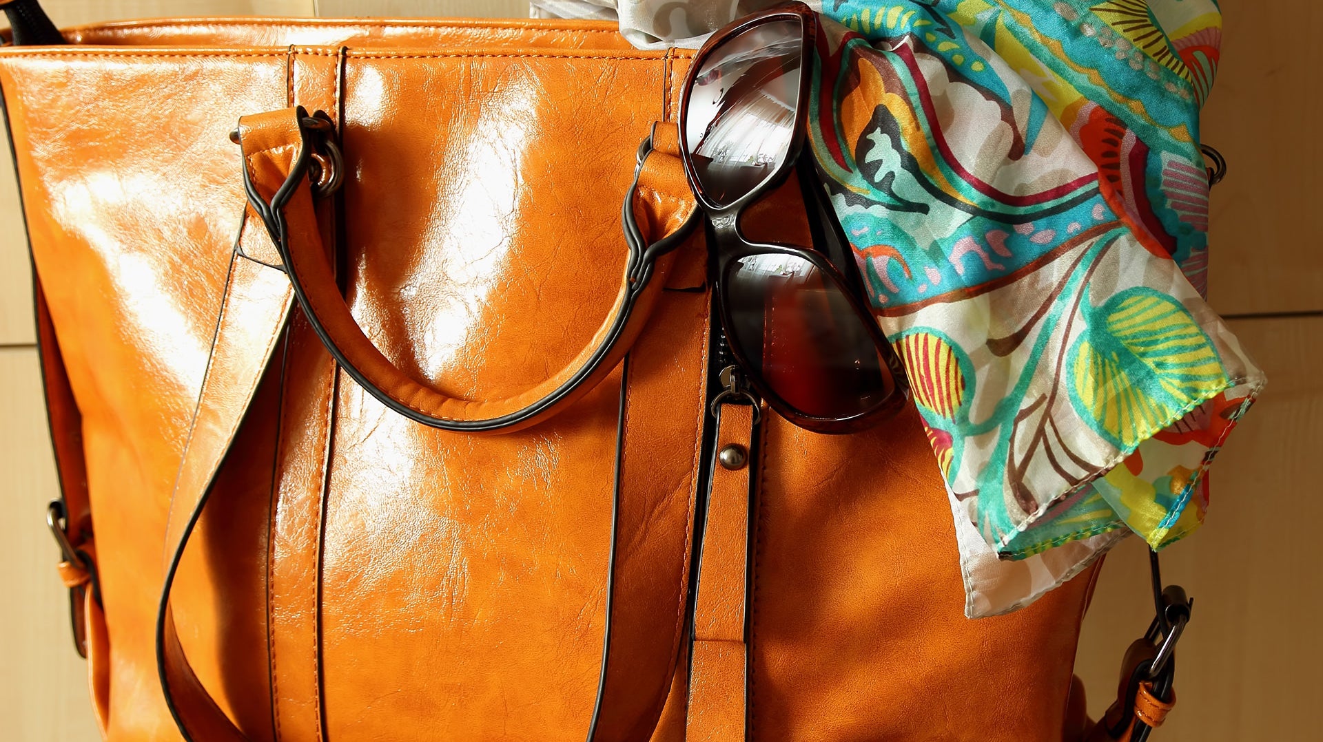 GIFT IDEAS FOR THE FASHION FANATIC IN YOUR LIFE