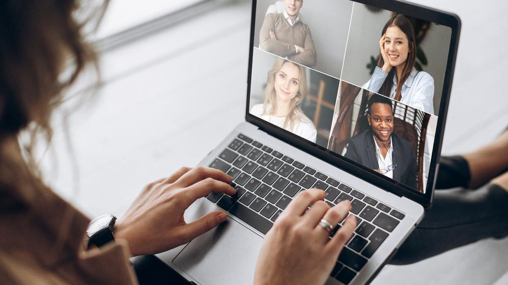 FROM THE WAIST UP – ZOOM MEETING LOOK TO KILL |  truefashionistas | Women’s Fashion and Clothing