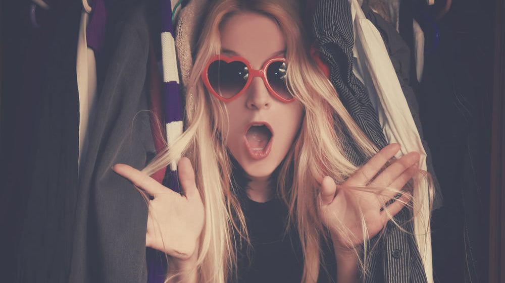 WHY TO CLEAN OUT YOUR CLOSET NOW