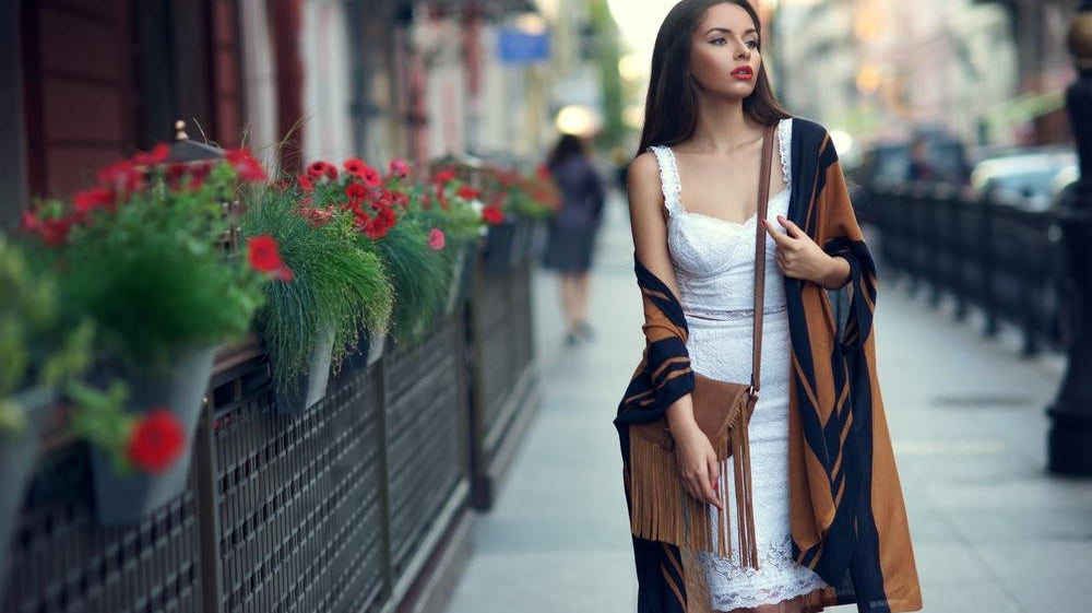 CAPES – A SPRING THING |  truefashionistas | Women’s Fashion and Clothing