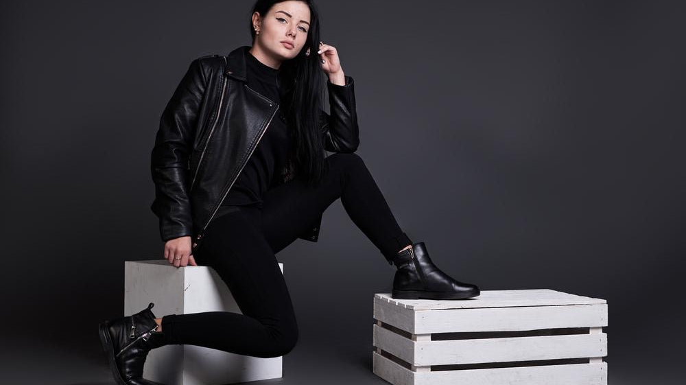 BACK INTO BLACK FOR SPRING |  truefashionistas | Women’s Fashion and Clothing