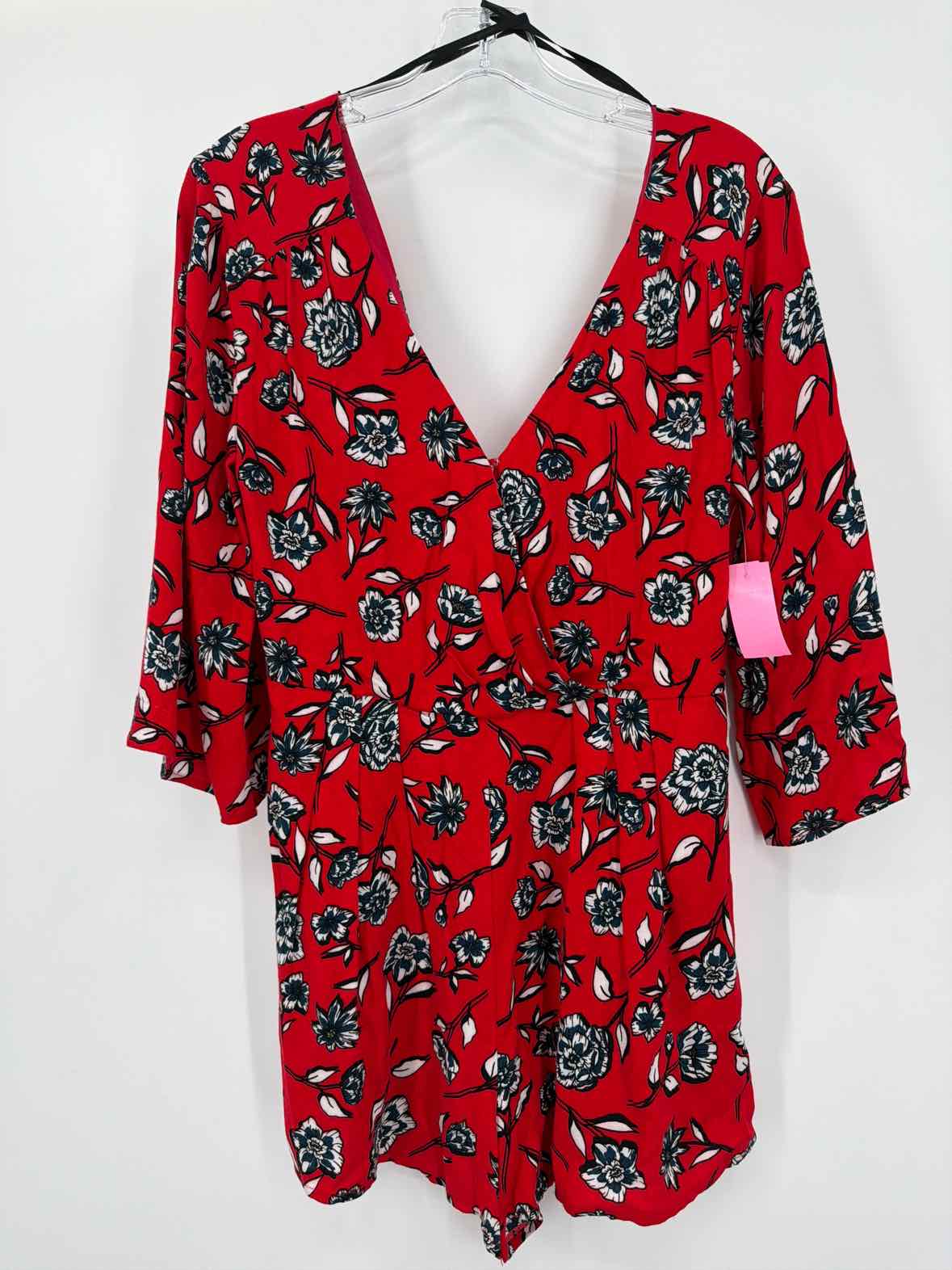 Pre-Owned Mink Pink Red Size Small Short Sleeve Romper | True Fashionistas.