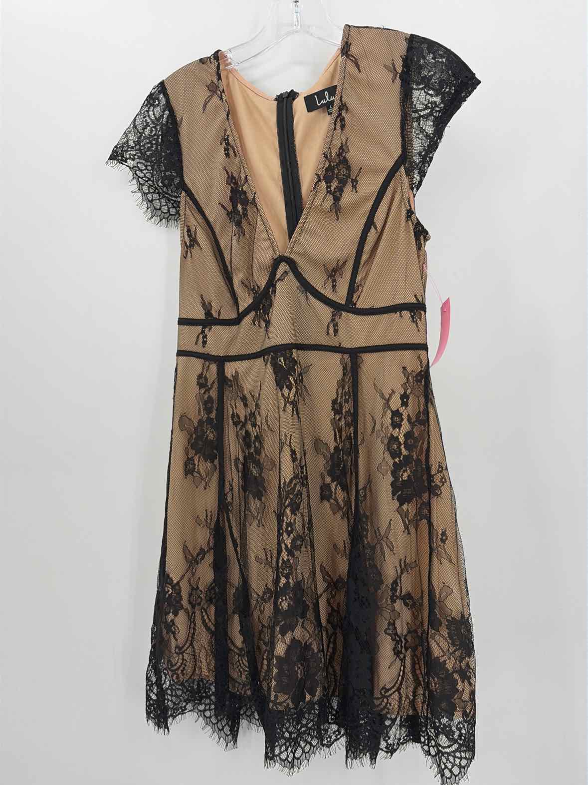 Lulus Tan Size Large Lace Knee Length Sleeveless Dress | True Fashionistas.