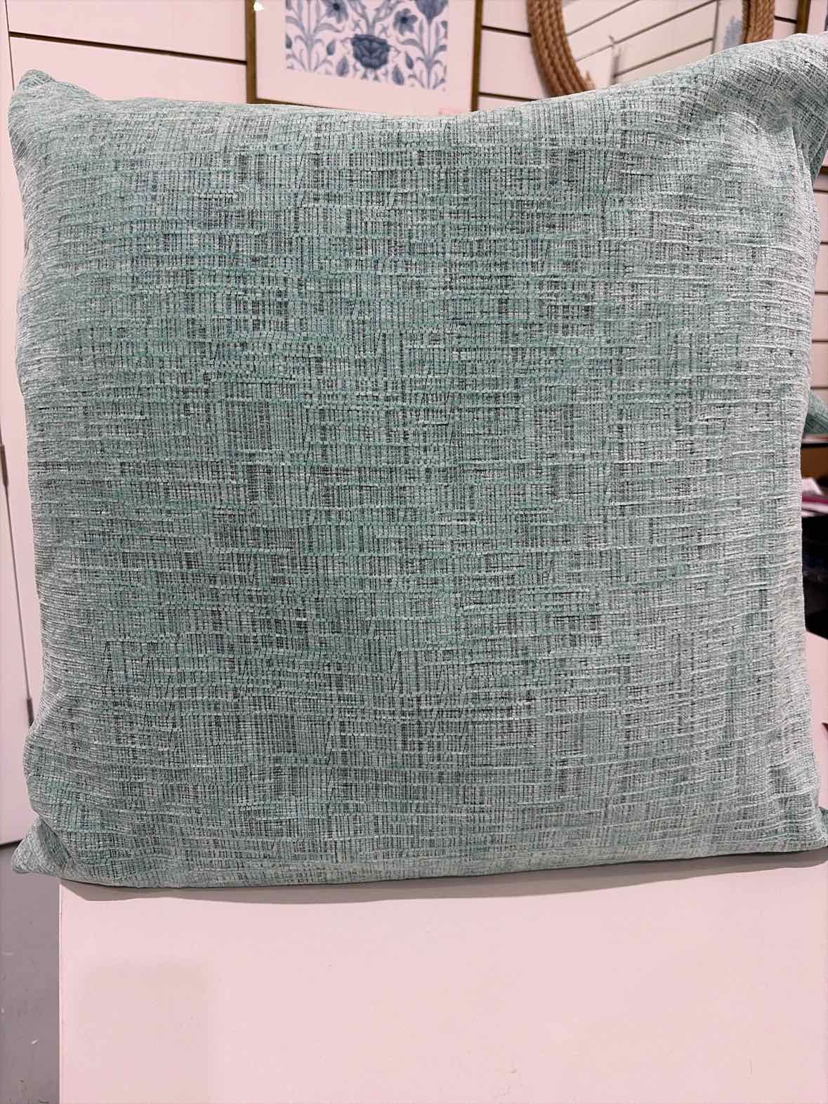 Aquagreen Pillow | True Fashionistas.