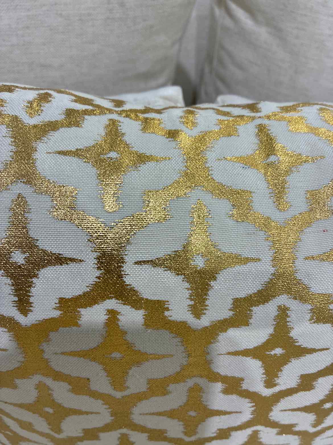 Metalic Gold Pttern Fabric Pillow | True Fashionistas.