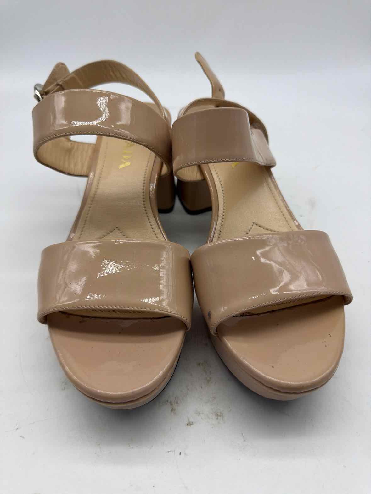Pre-Owned Prada Tan Size 7 Patent Leather Block Heel Heels | True Fashionistas.
