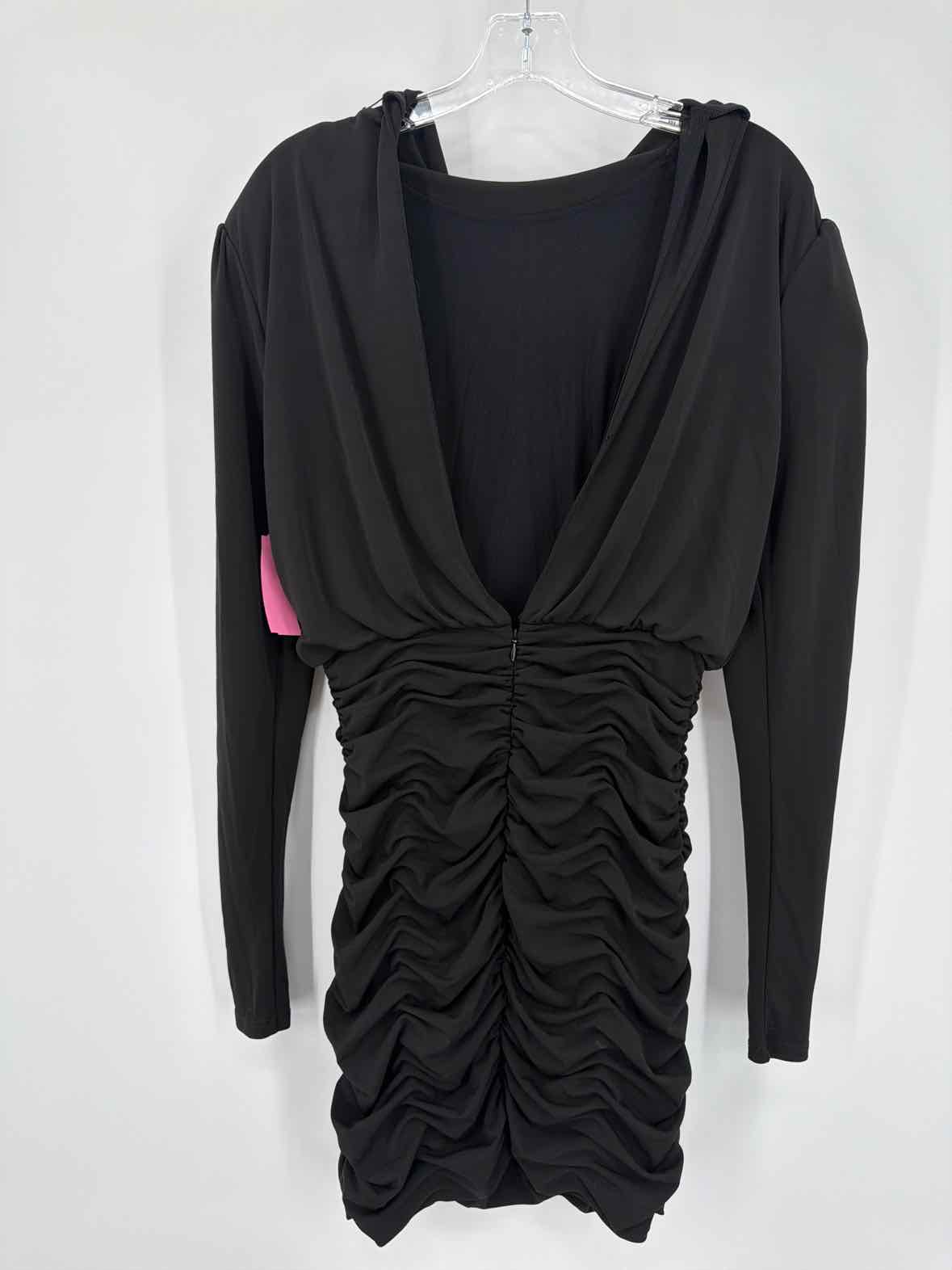Pre-Owned Cinq a Sept Black Size 6 Short Long Sleeve Dress | True Fashionistas.