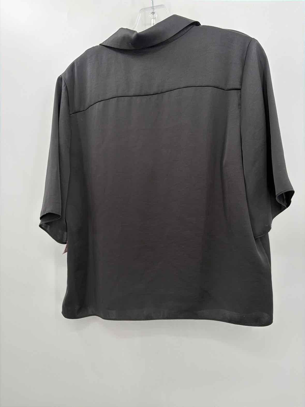 Pre-Owned Wilfred Black Size Medium Button Down | True Fashionistas.