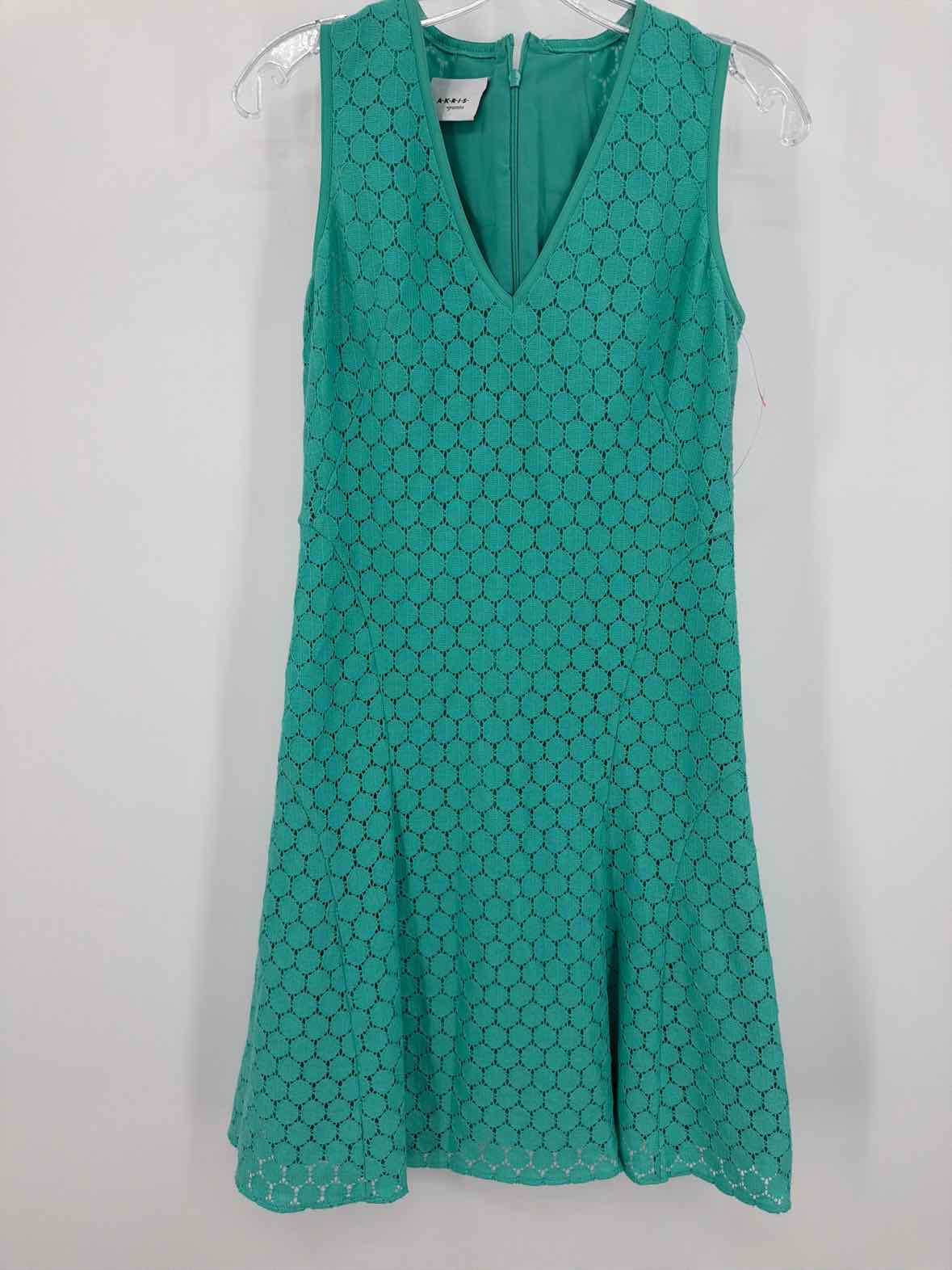 Pre-Owned Akris Punto Green Size 43 Short Sleeveless Dress | True Fashionistas.
