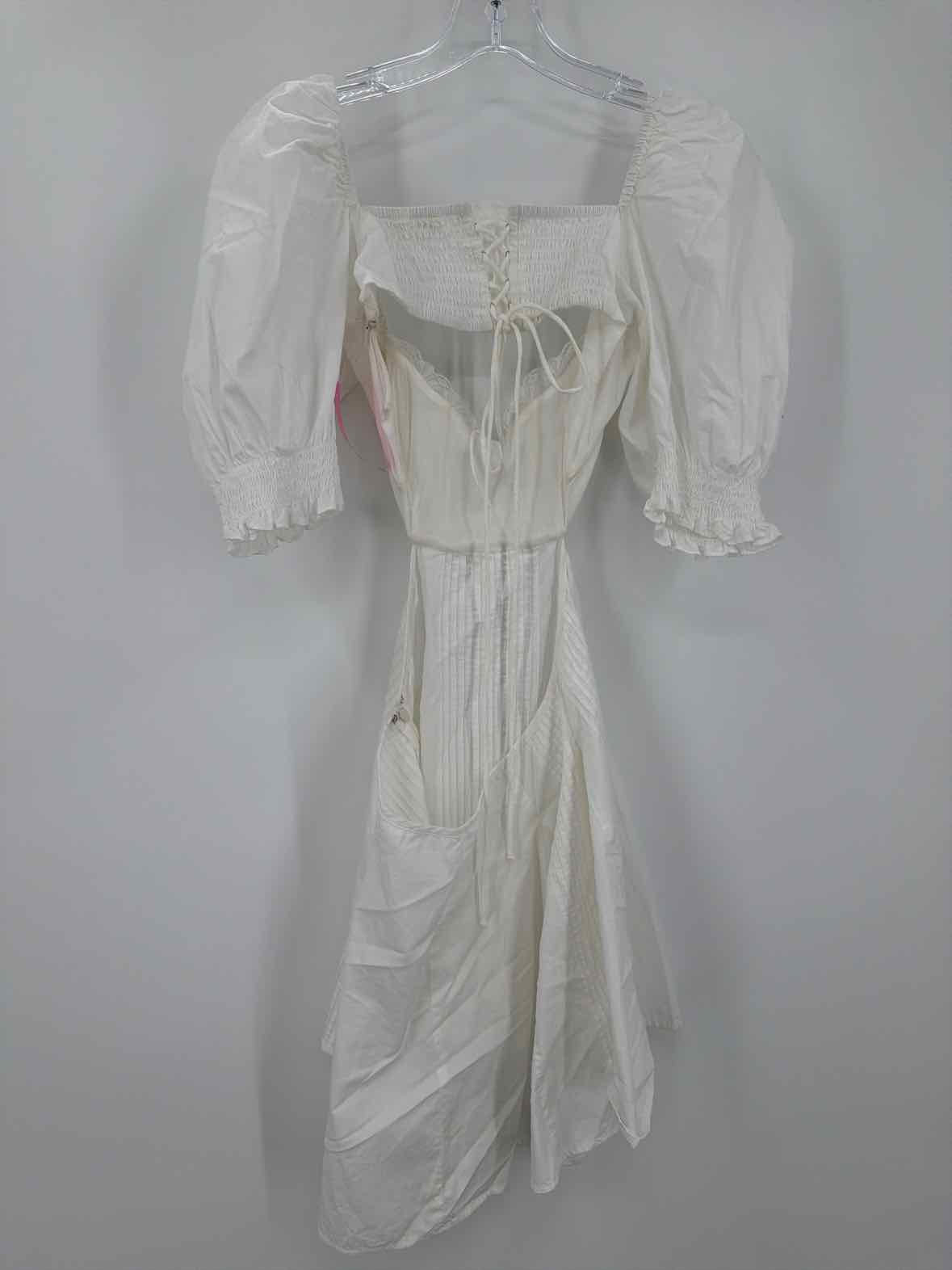 Pre-Owned For Love & Lemons White Size Small Short Short Sleeve Dress | True Fashionistas.