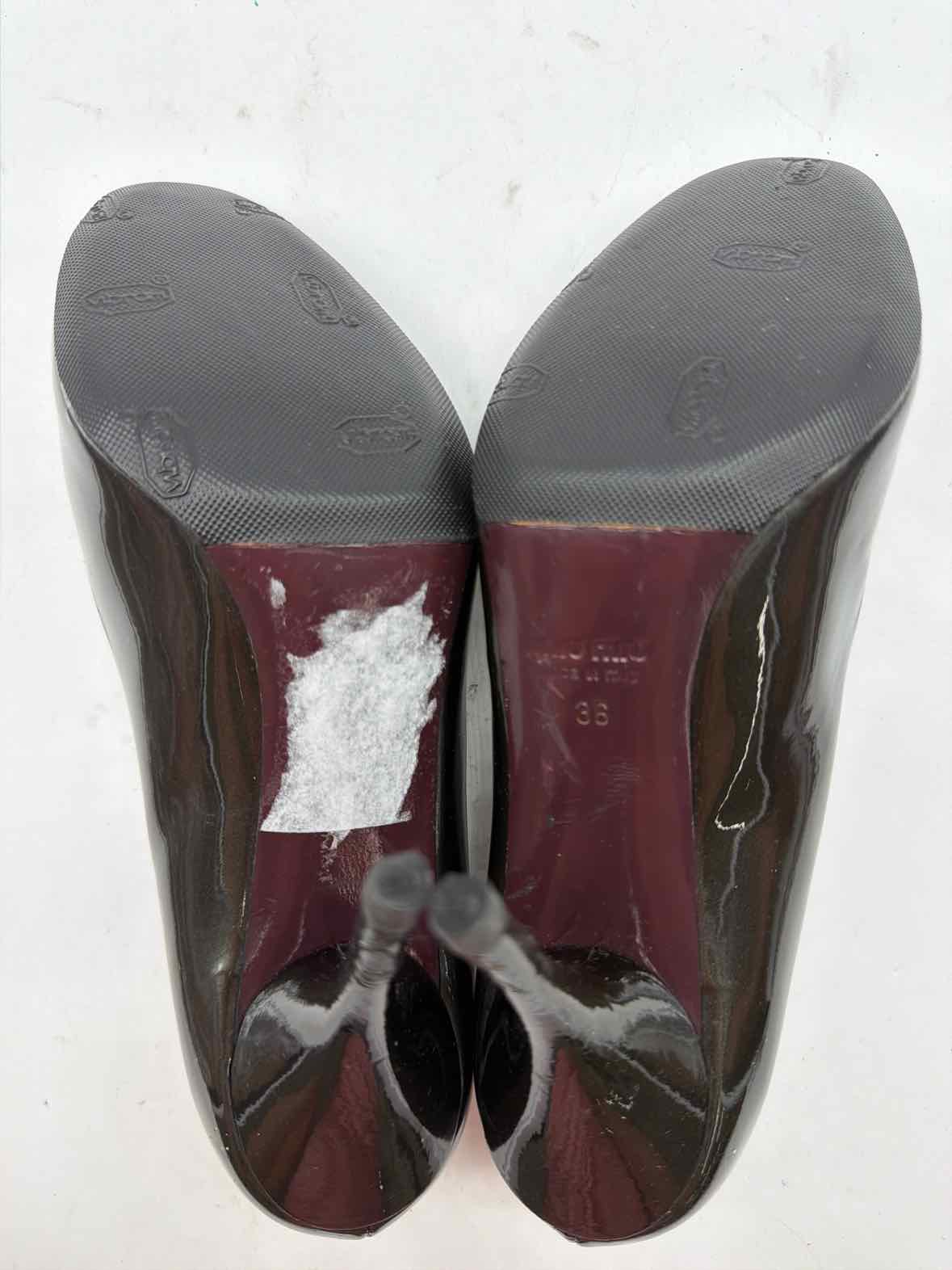 Pre-Owned Miu Miu Green Size 36 Pump Heels | True Fashionistas.