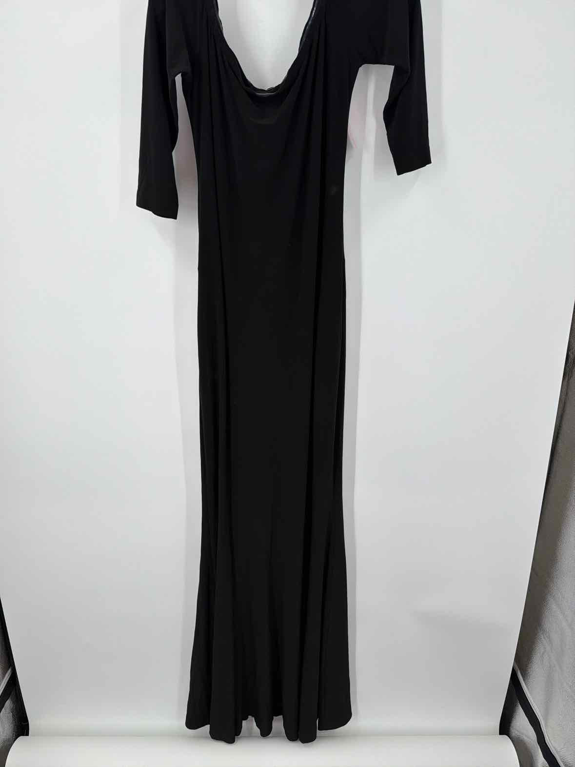Pre-Owned Norma Kamali Black Size Large Long Evening Gown | True Fashionistas.