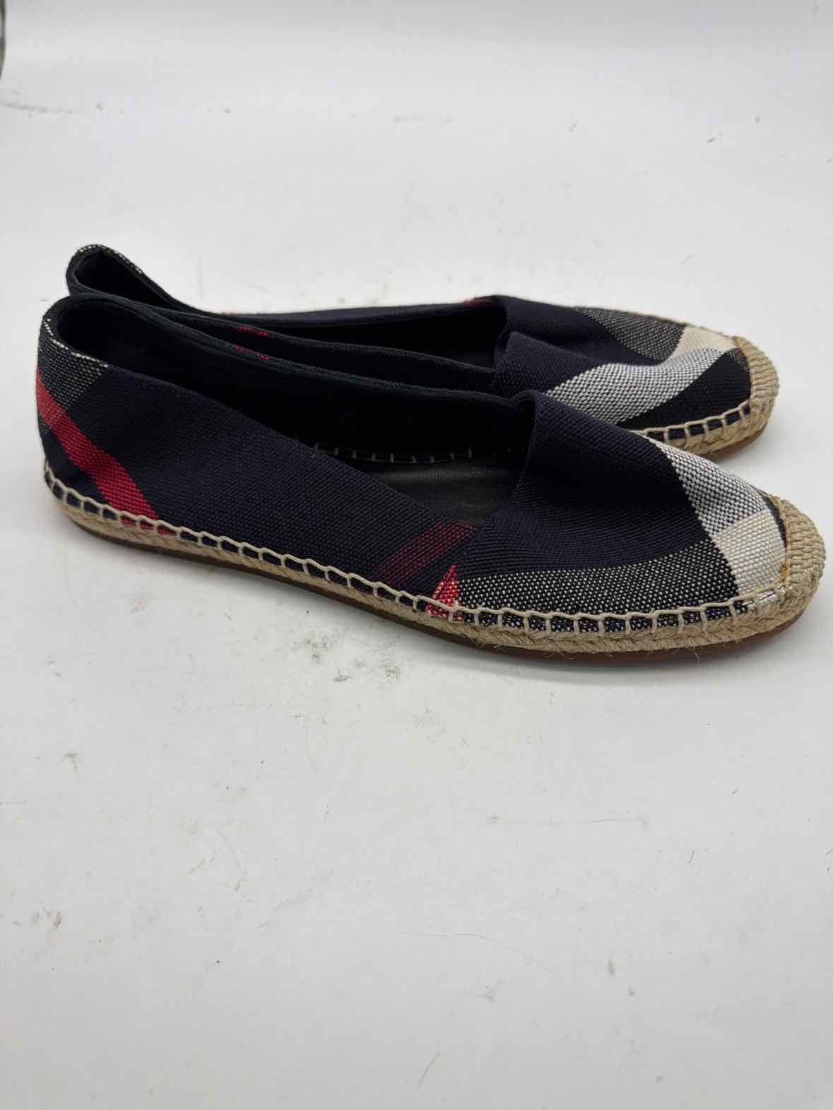 Pre-Owned Burberry Navy Size 7.5 Espadrille Flats | True Fashionistas.