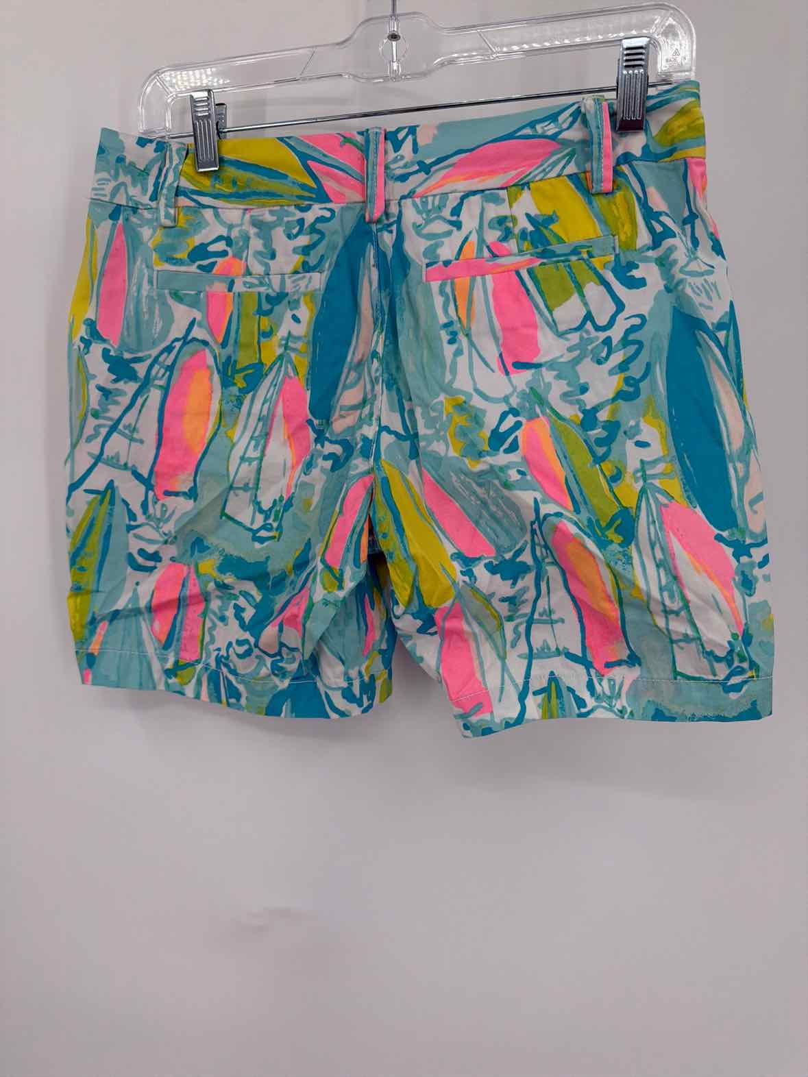 Pre-Owned Lilly Pulitzer Blue Size 0 Jayne Printed Shorts | True Fashionistas.