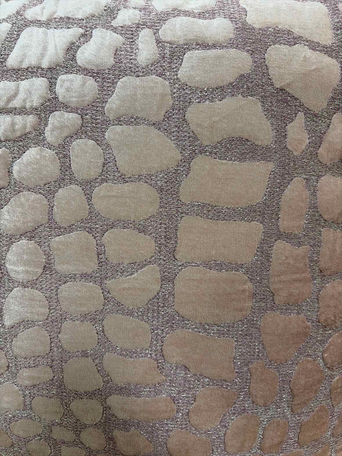 Z Gallery Pink Metalic Leopard Print Fabric Pillow | True Fashionistas.