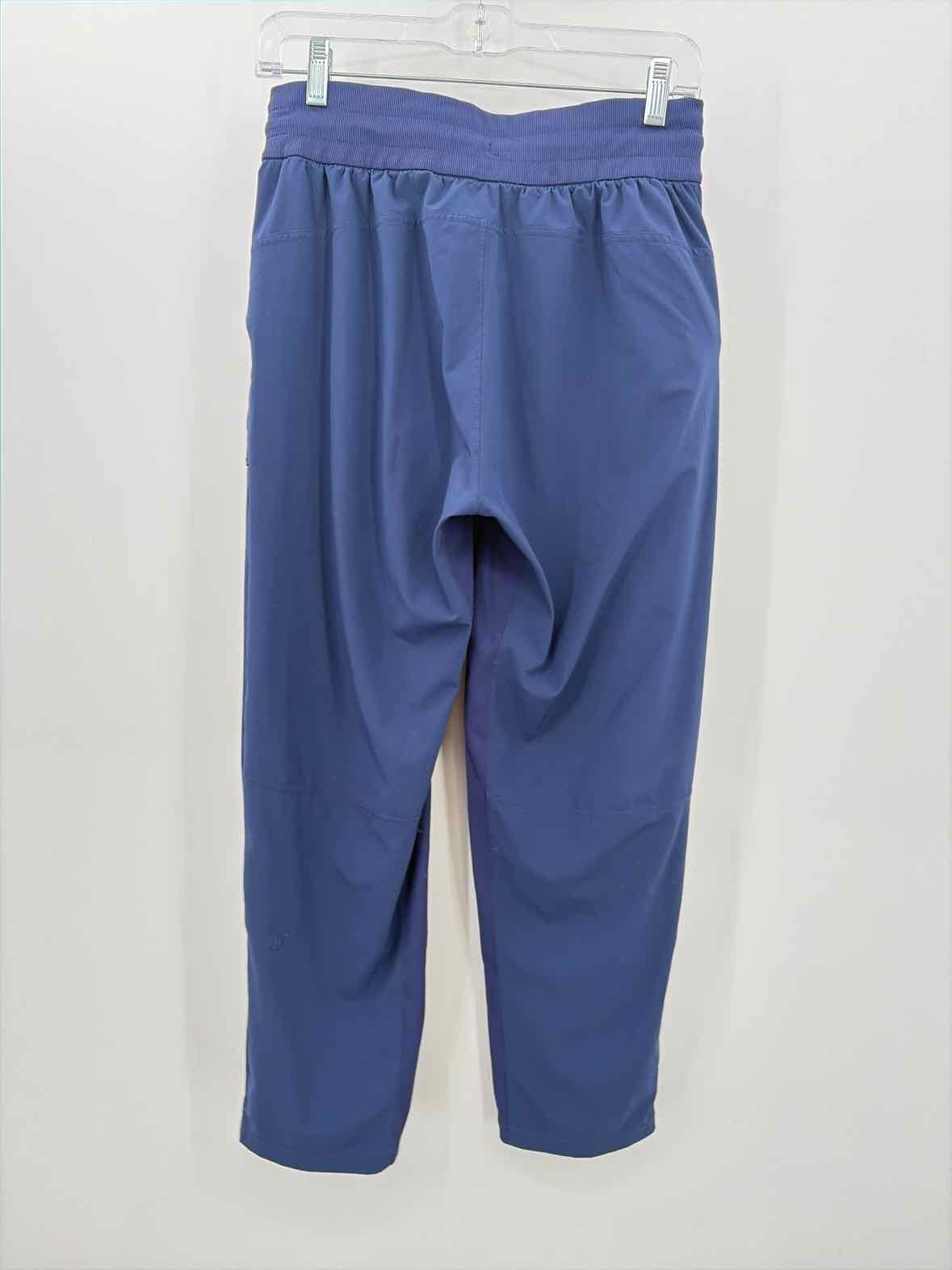 Lululemon Blue Size 6 Drawstring Athletic Pants | True Fashionistas.