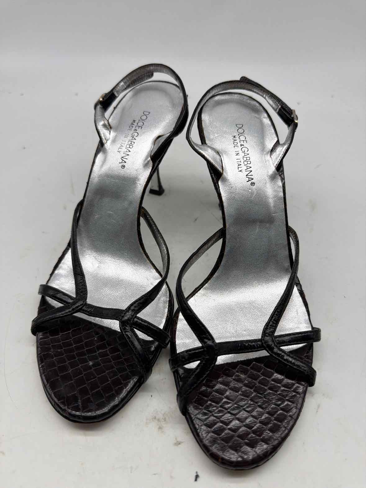 Pre-Owned Dolce & Gabbana Black Size 37.5 Strappy Heels | True Fashionistas.