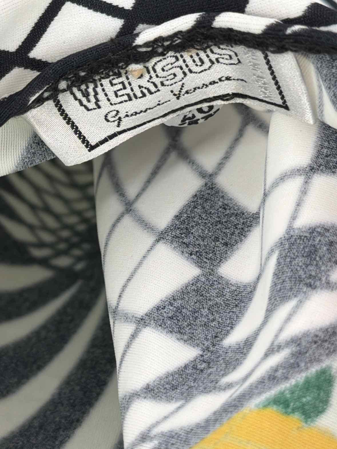 Pre-Owned Versus By Versace Green Size 40 One-Piece | True Fashionistas.