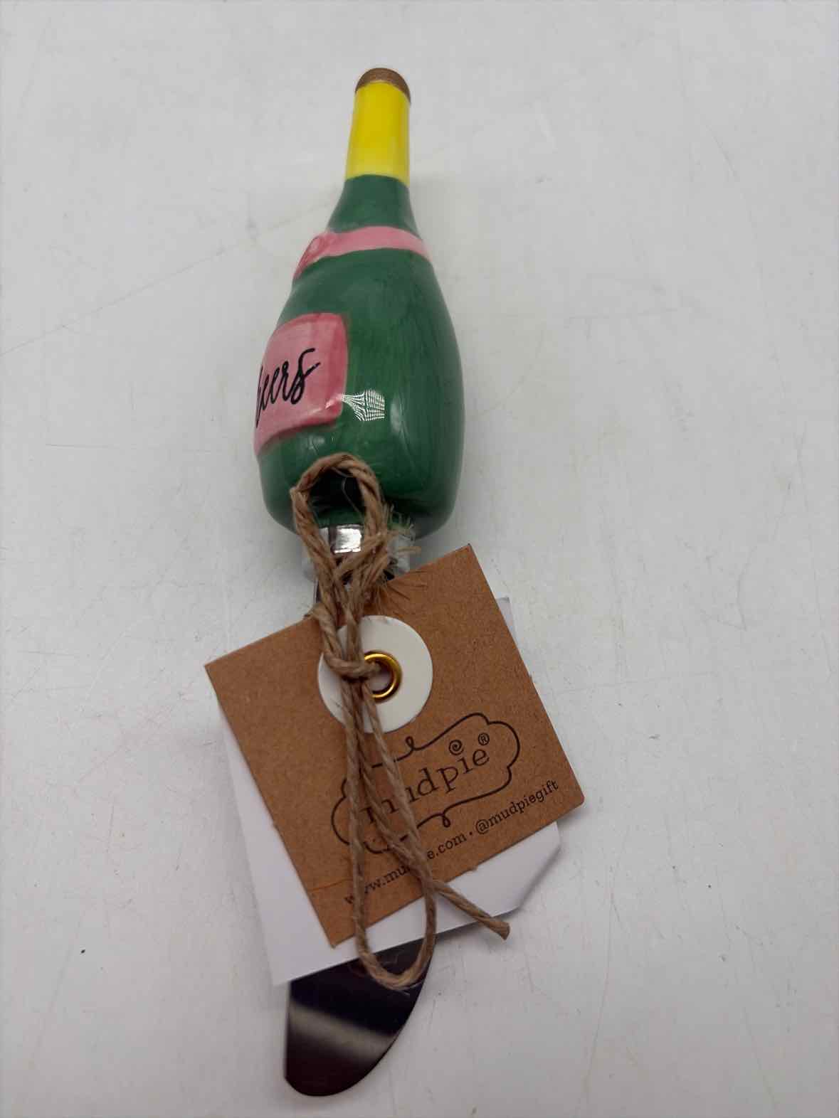 Green Cheers Ceramic Spreader | True Fashionistas.