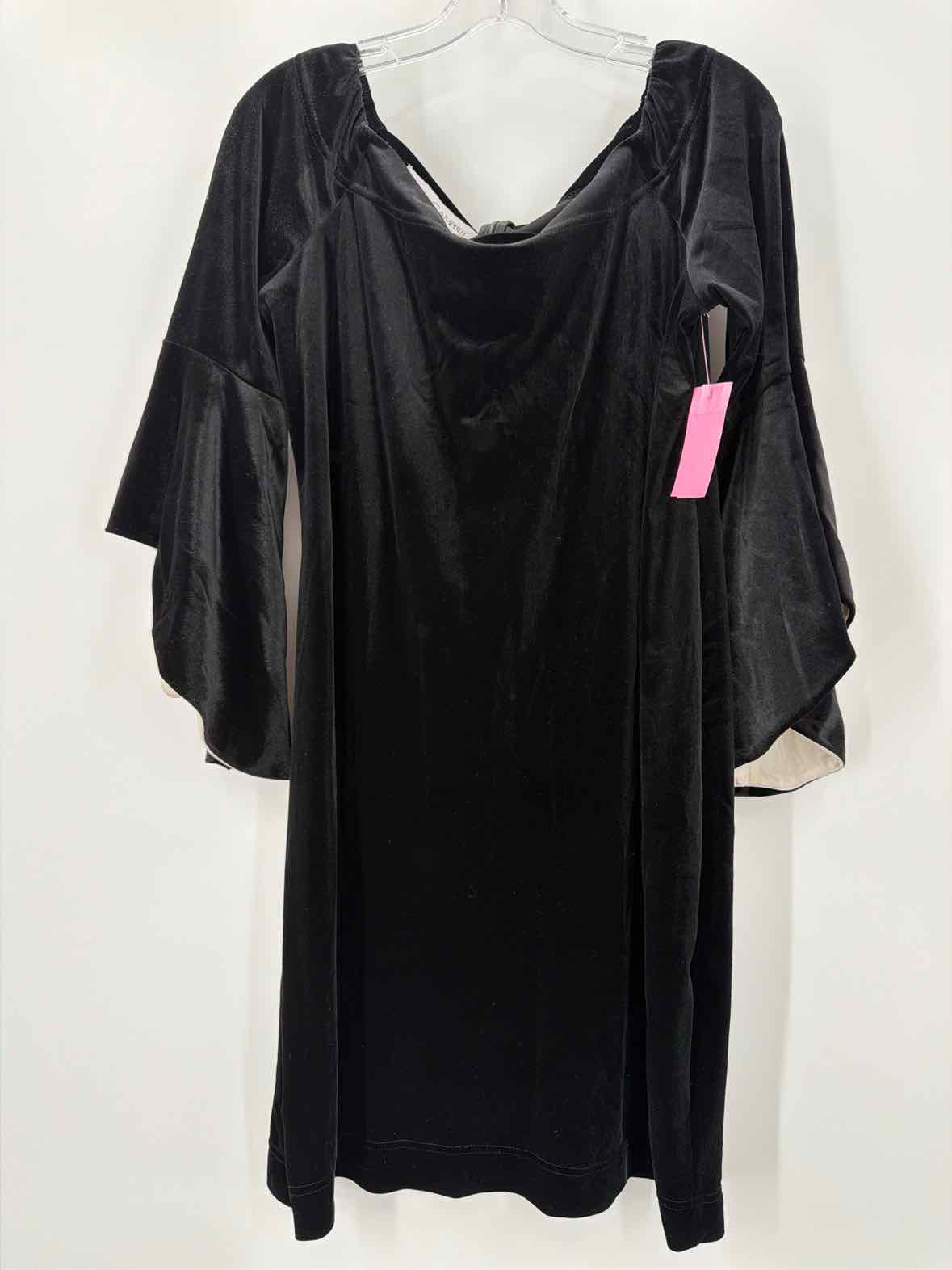 Pre-Owned Sara Campbell Black Size Large Velvet Short Long Sleeve Dress | True Fashionistas.