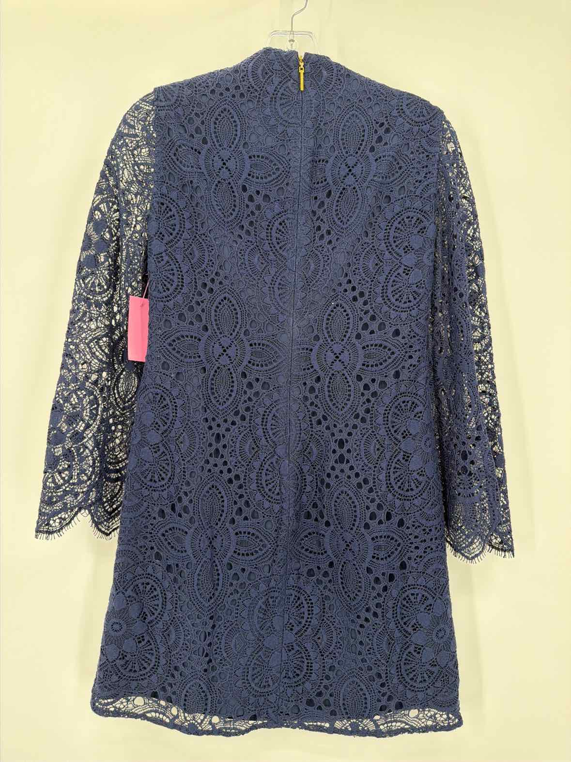 Pre-Owned Lilly Pulitzer Navy Size 00 Lace Short Long Sleeve Dress | True Fashionistas.