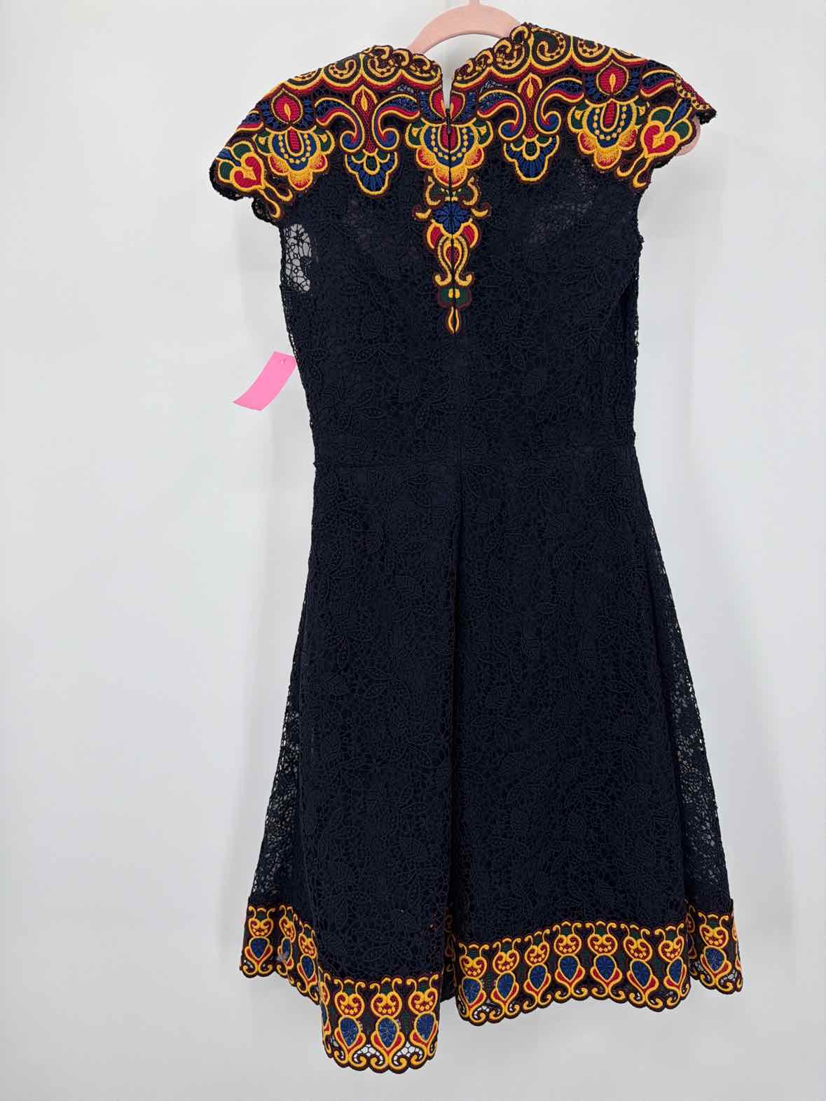 Pre-Owned Valentino Navy Size 45 Lace Cocktail Short Short Sleeve Dress | True Fashionistas.