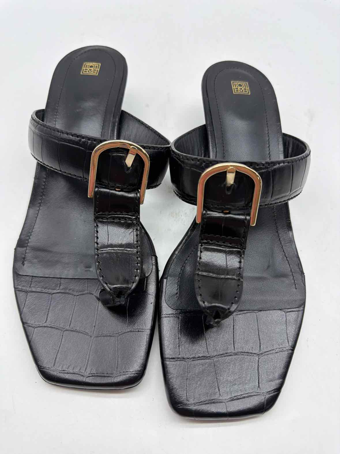 Pre-Owned Toteme Black Size 36 Mule Heels | True Fashionistas.