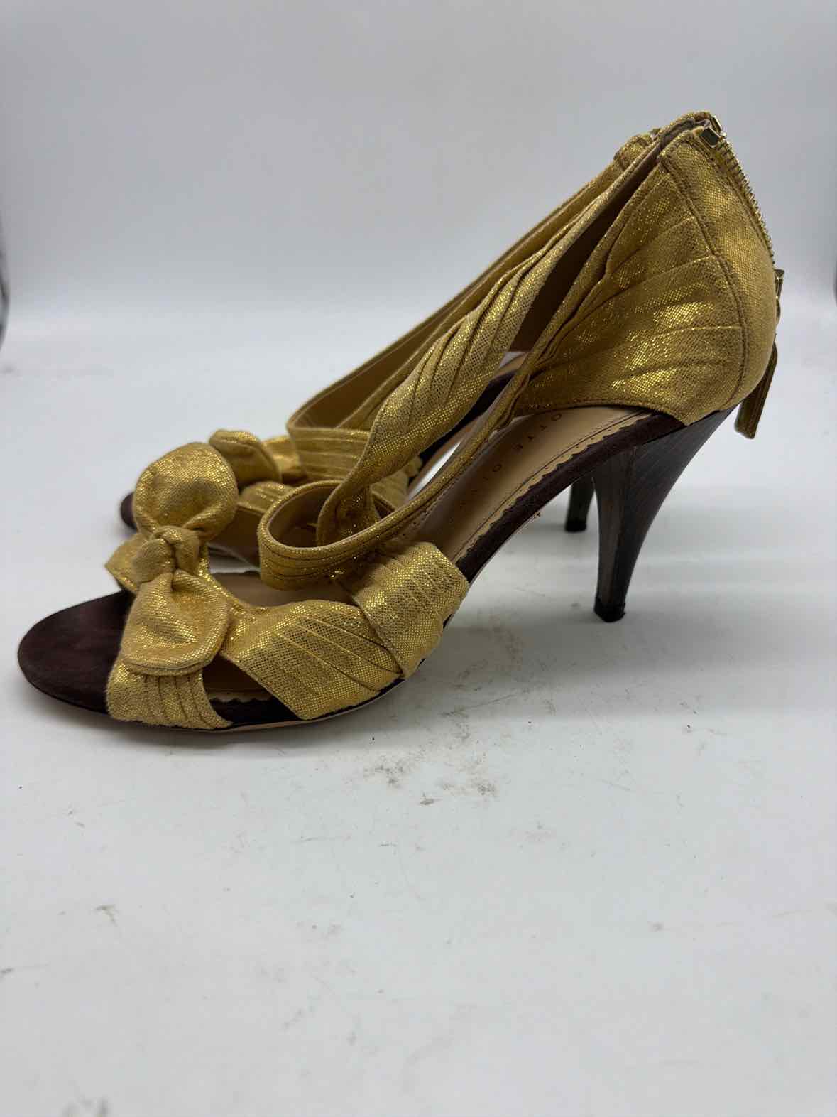 Pre-Owned Charlotte Olympia Gold Size 8.5 Caged Heels | True Fashionistas.