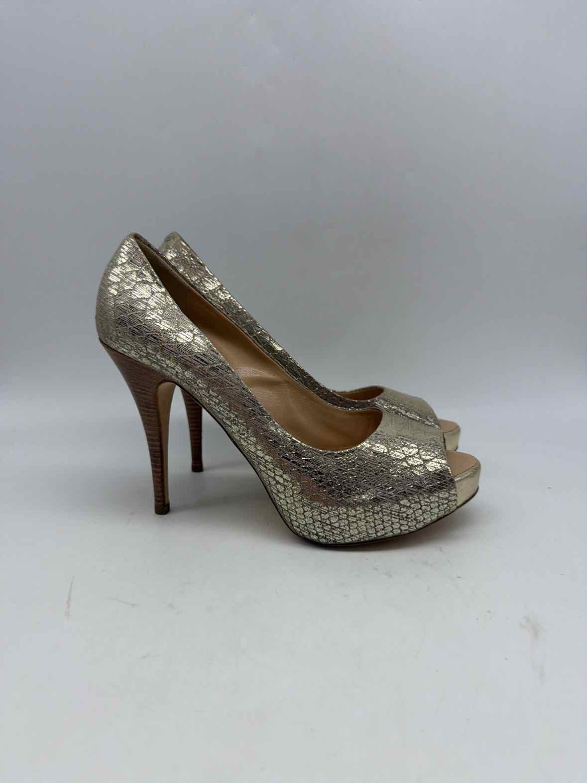 Pre-Owned Giuseppe Zanotti Gold Size 38.5 Peep Toe Heels | True Fashionistas.