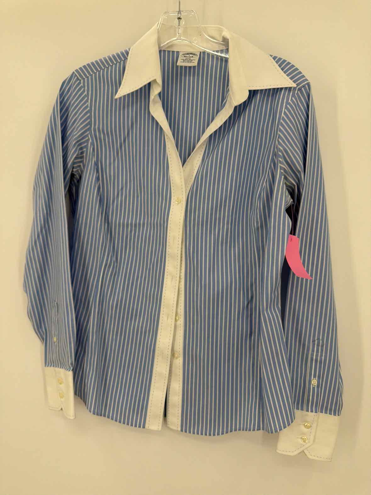 Pre-Owned Brooks Brothers Blue Size 6 Stripe Button Down | True Fashionistas.