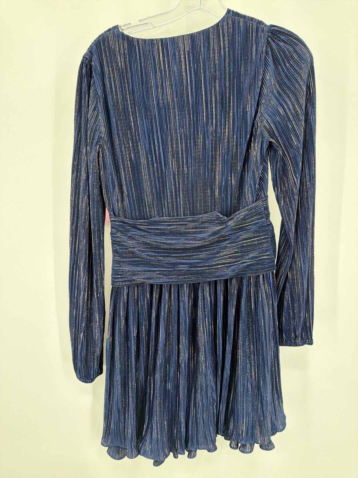 Pre-Owned Lilly Pulitzer Navy Size 2 Short Long Sleeve Dress | True Fashionistas.