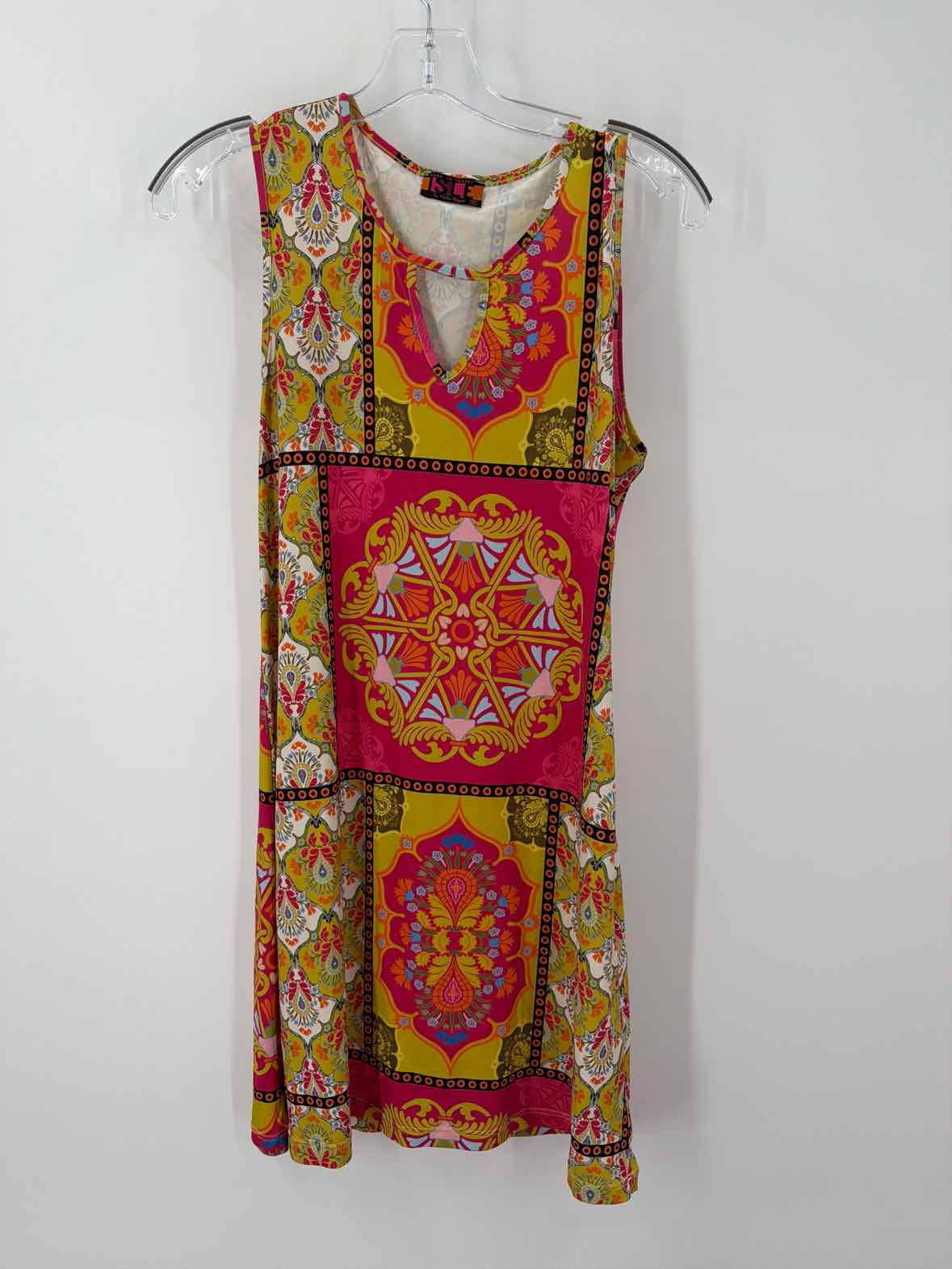 Pre-Owned ISLE Yellow Size Small Short Sleeveless Dress | True Fashionistas.