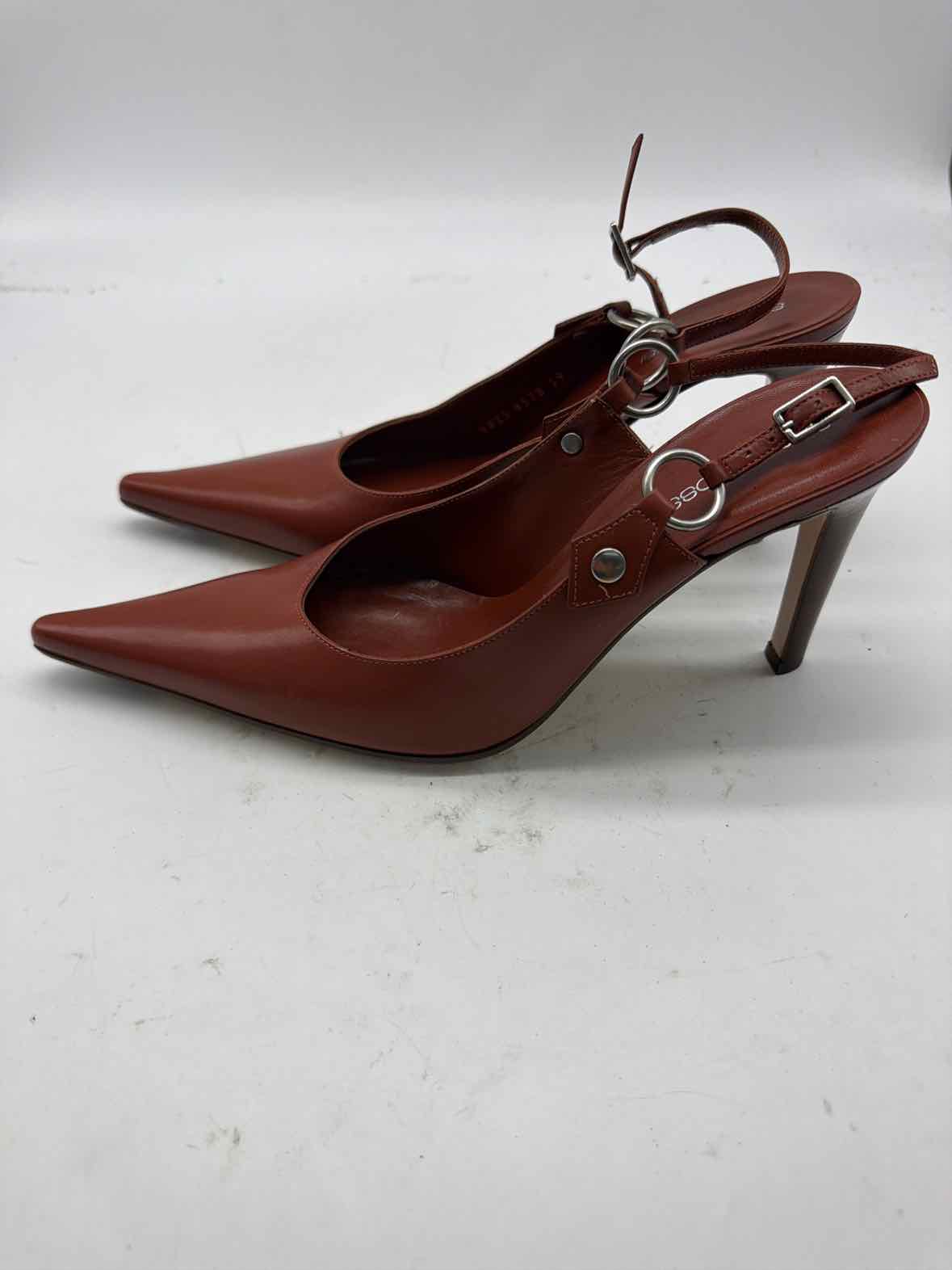 Pre-Owned Sergio Rossi Tan Size 9 Slingback Heels | True Fashionistas.