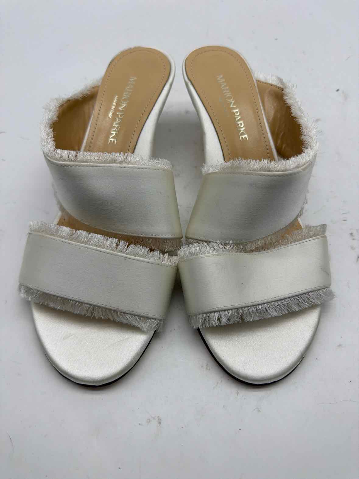 Pre-Owned Marion Parke White Size 36 Mule Heels | True Fashionistas.