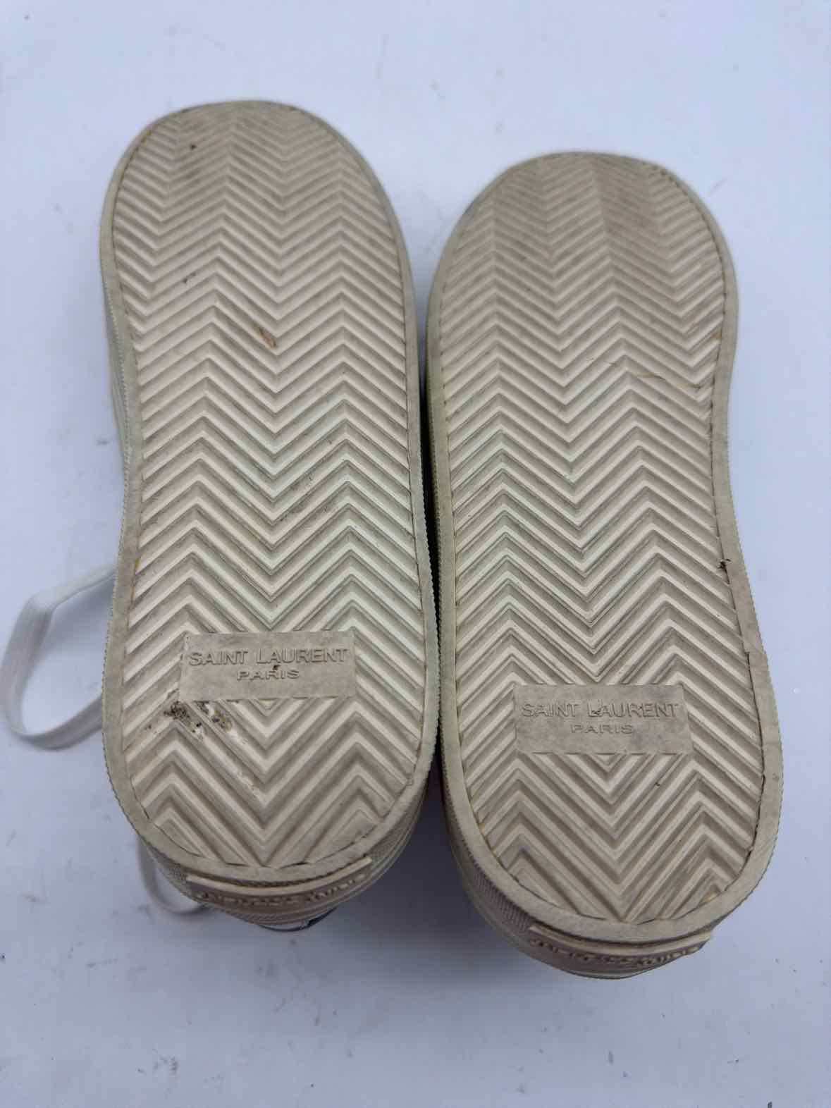 Pre-Owned Saint Laurent White Size 8.5 Fashion Sneaker Athletic Shoes | True Fashionistas.