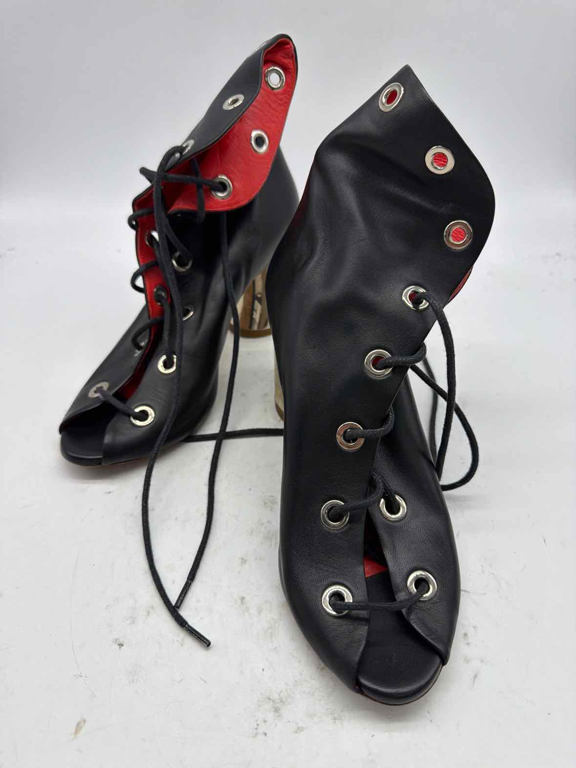 Pre-Owned Proenza Schouler Black Size 6.5 Lace Ankle Boots | True Fashionistas.