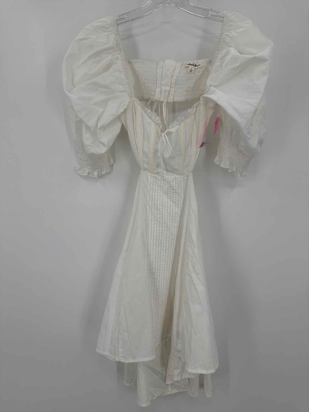 Pre-Owned For Love & Lemons White Size Small Short Short Sleeve Dress | True Fashionistas.