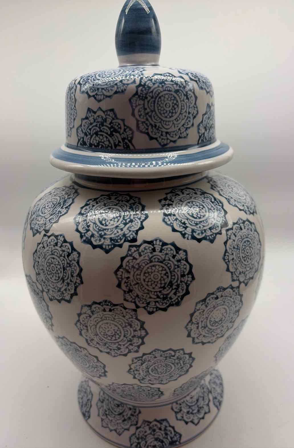 Light Blue Ginger Jar | True Fashionistas.