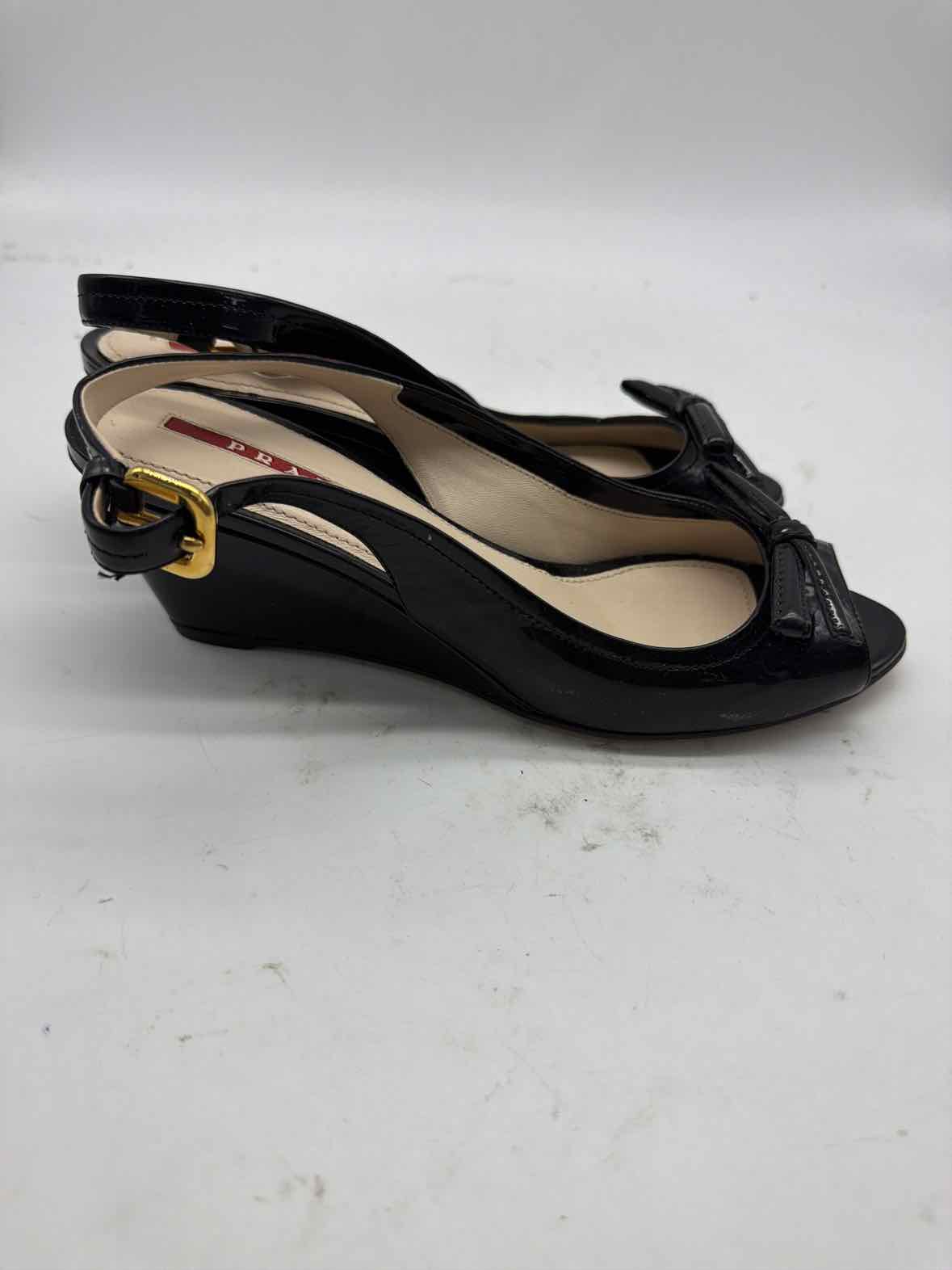 Pre-Owned Prada Black Size 36.5 Patent Leather Wedge Heels | True Fashionistas.