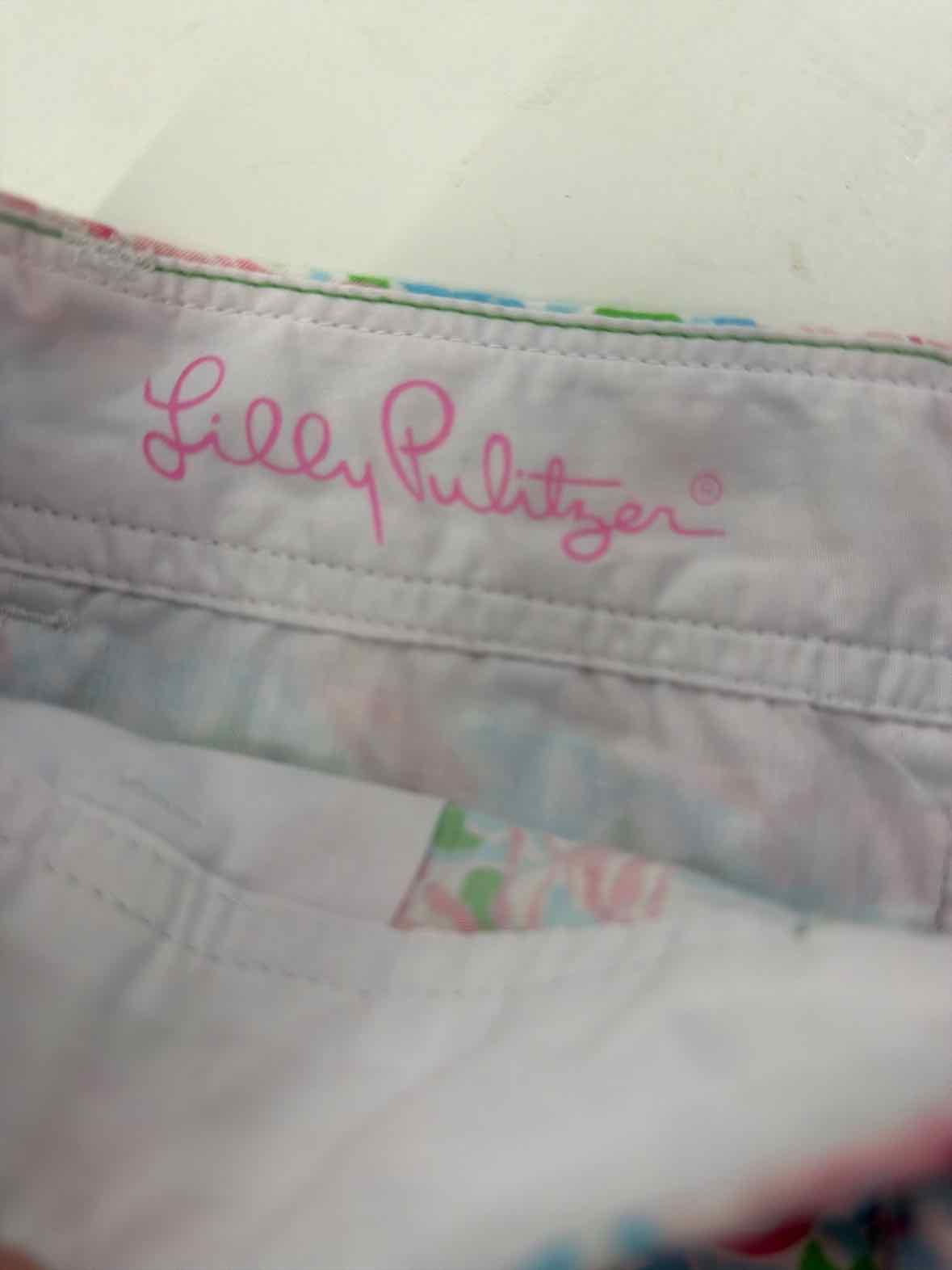 Pre-Owned Lilly Pulitzer Blue Size 0 Callahan Printed Shorts | True Fashionistas.