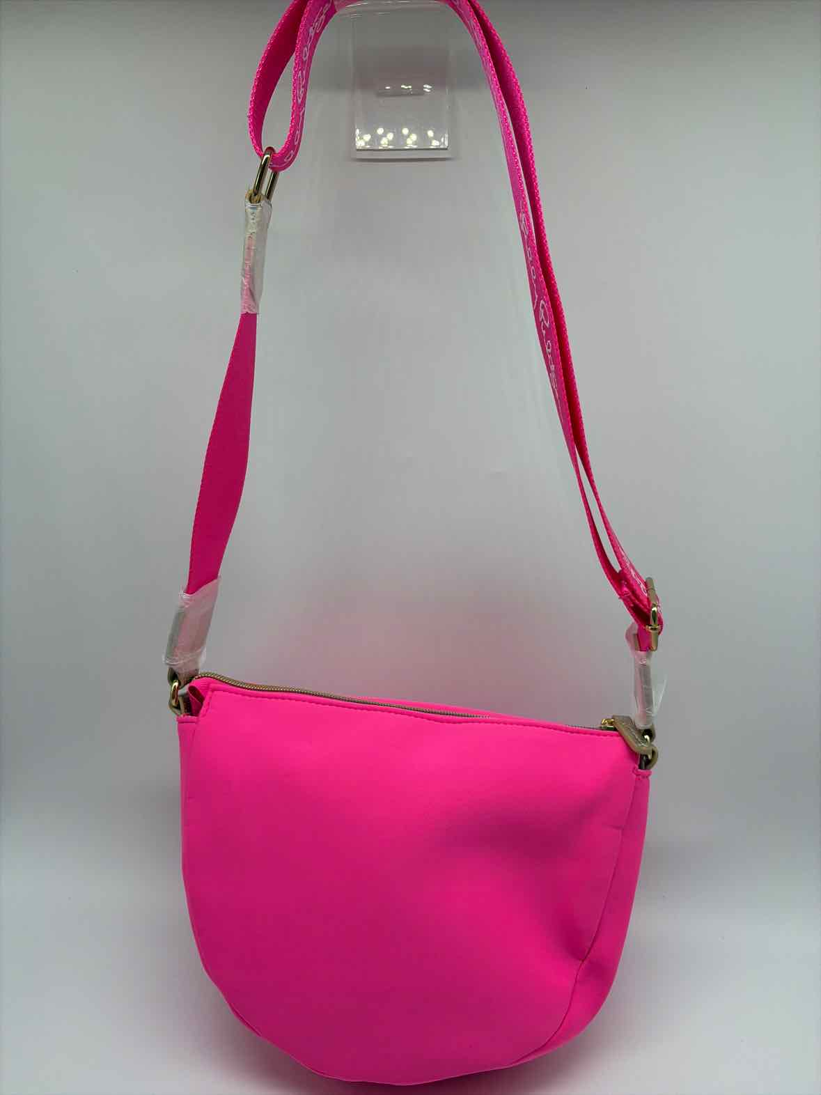 Pre-Owned Lilly Pulitzer Pink Crossbody Crossbody | True Fashionistas.