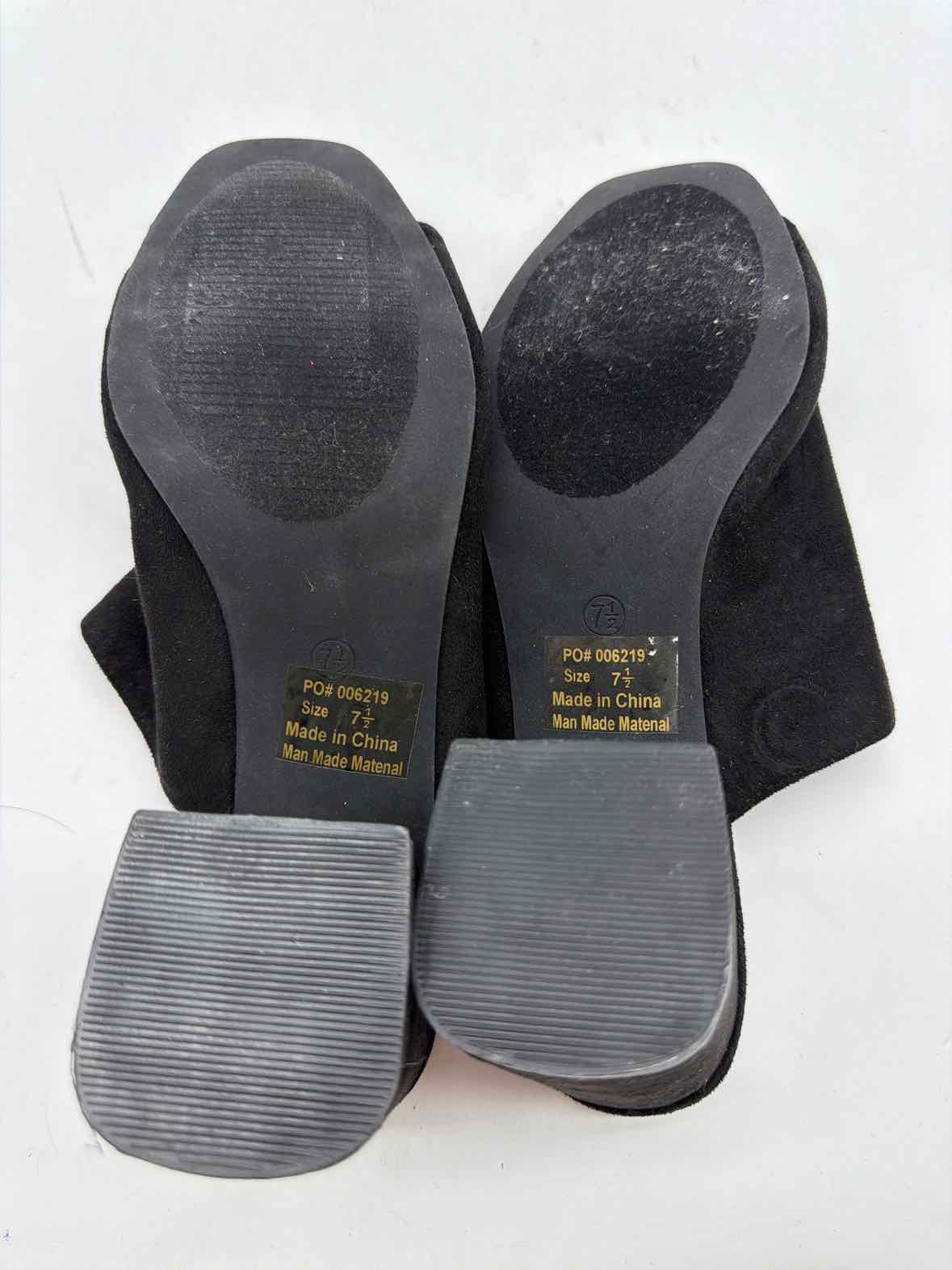 Pre-Owned Journee Collection Black Size 7.5 Mule Heels | True Fashionistas.