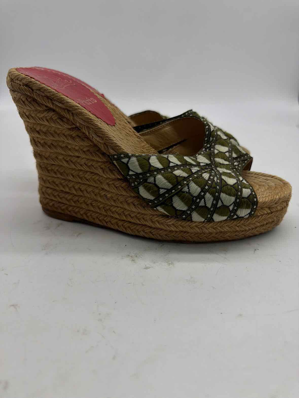 Pre-Owned Christian Louboutin Green Size 36 Wedge Heels | True Fashionistas.