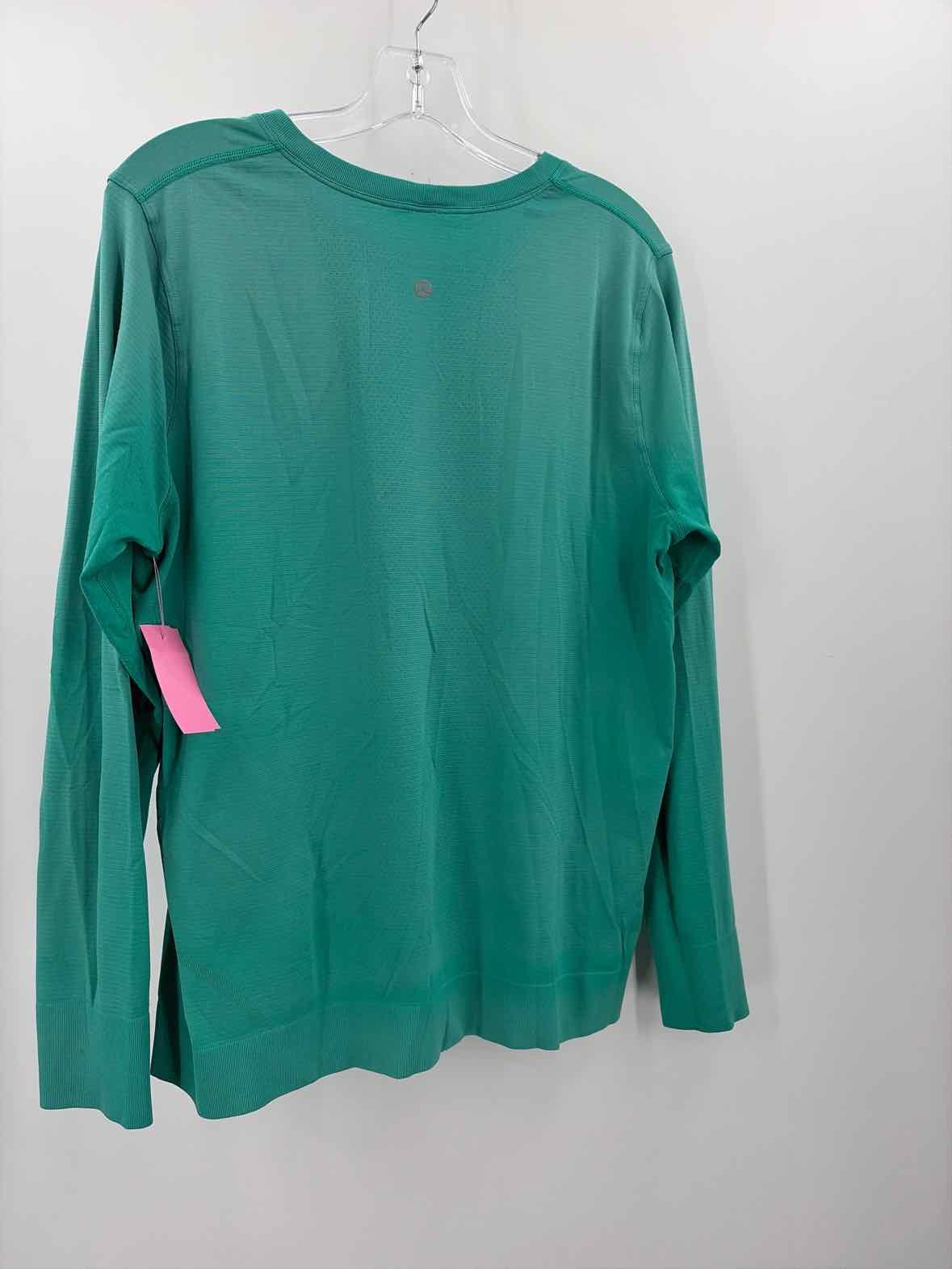 Lululemon Green Size 14 Athletic Long Sleeve | True Fashionistas.