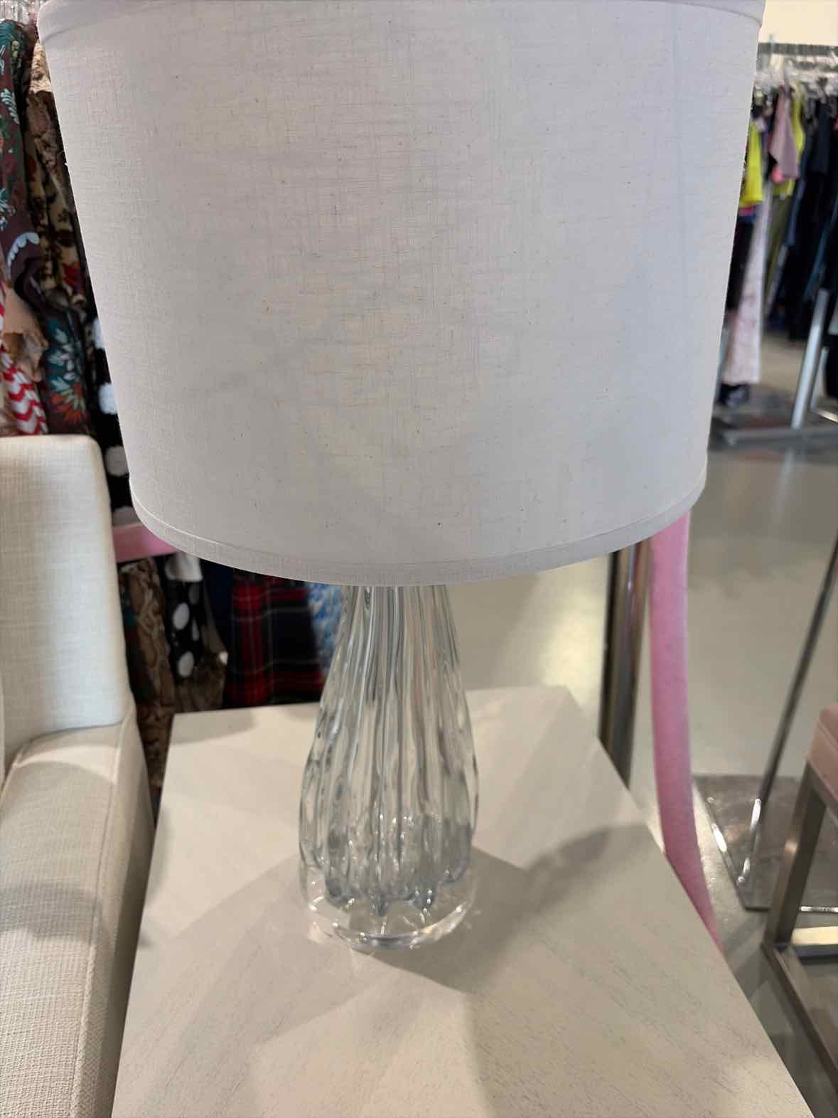 Clear Crystal Accent Lamp | True Fashionistas.