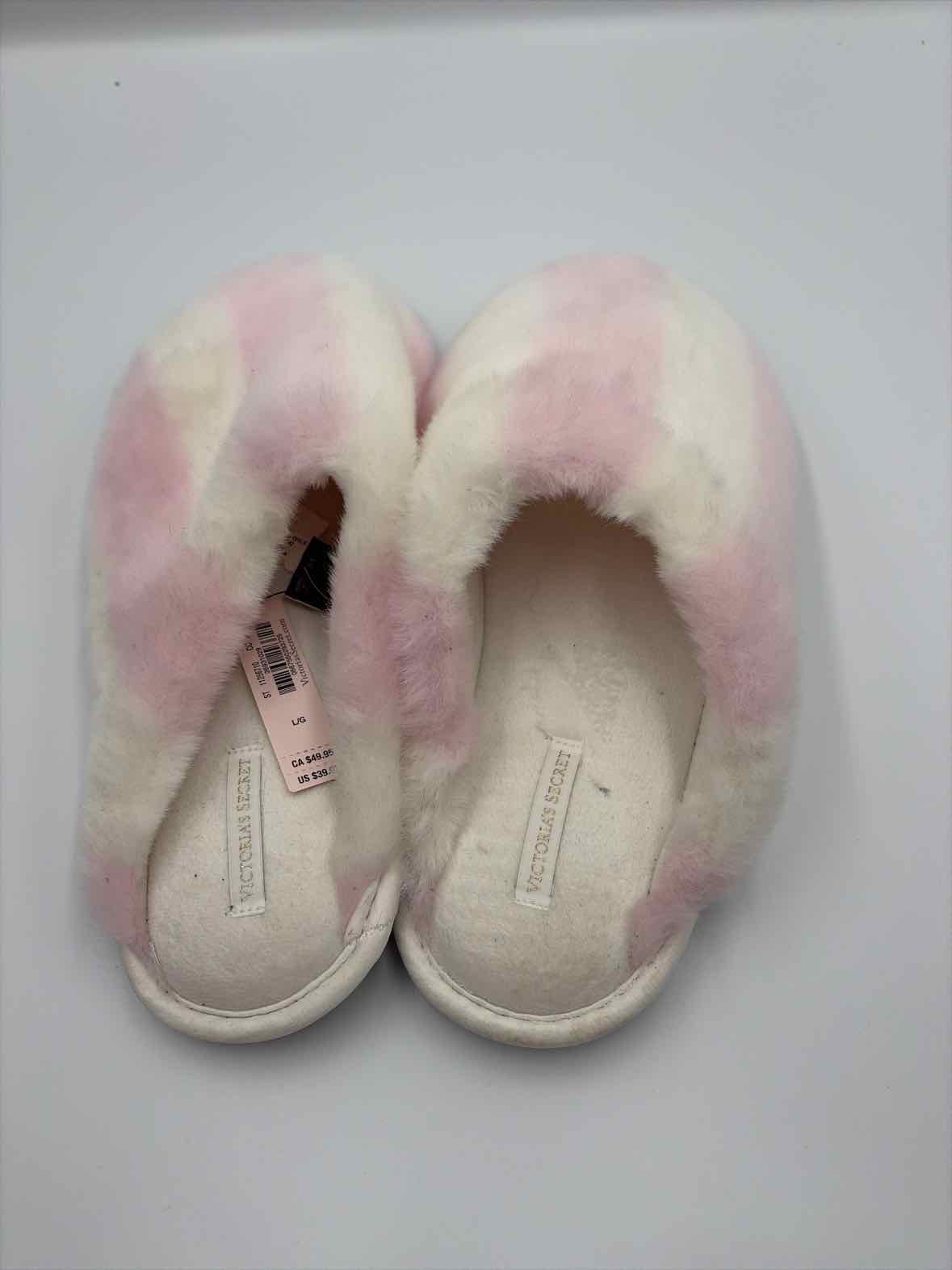 Victoria's Secret Pink Size Large Slippers | True Fashionistas.