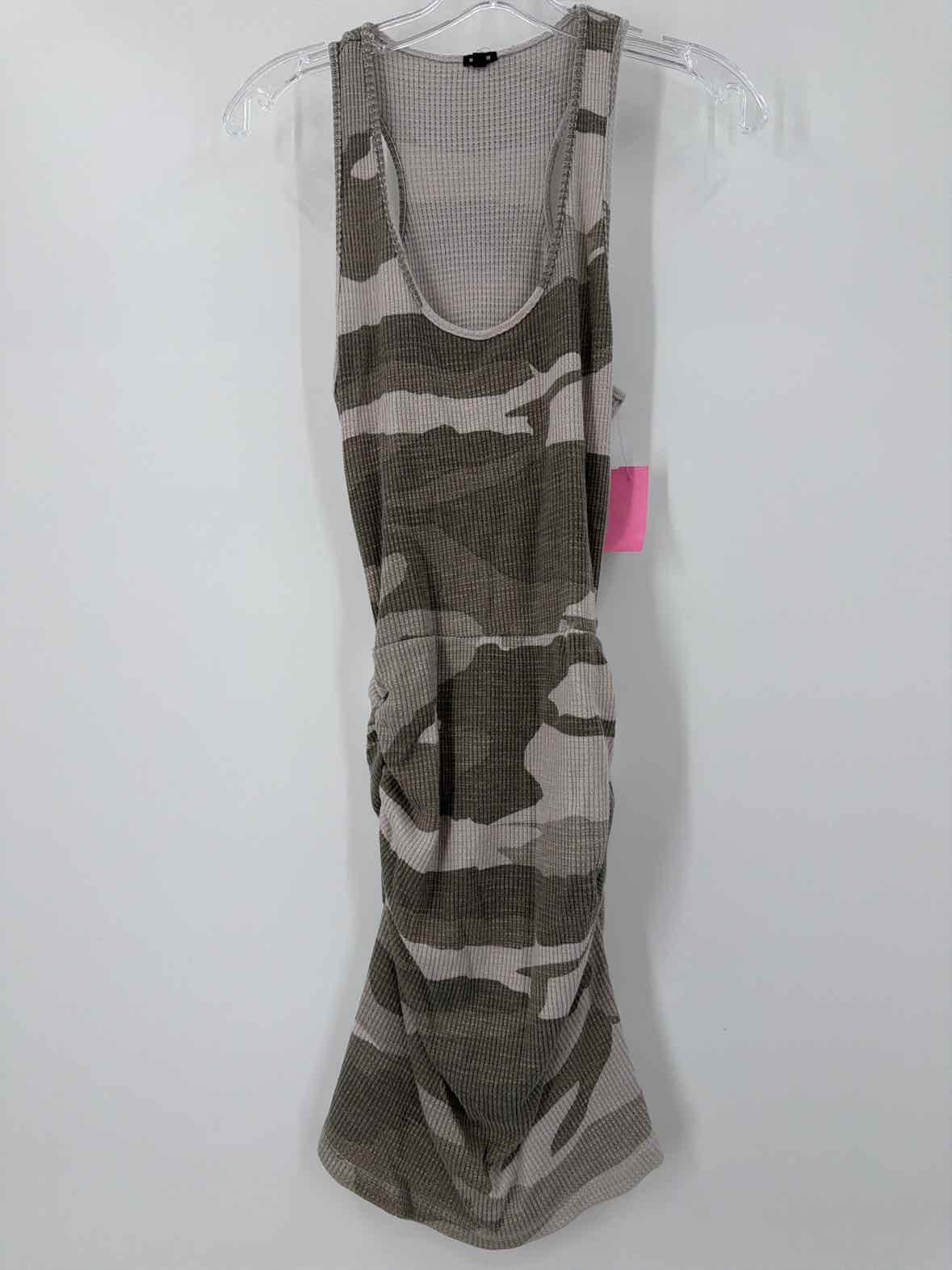 Pre-Owned Monrow Grey Size Medium Short Sleeveless Dress | True Fashionistas.