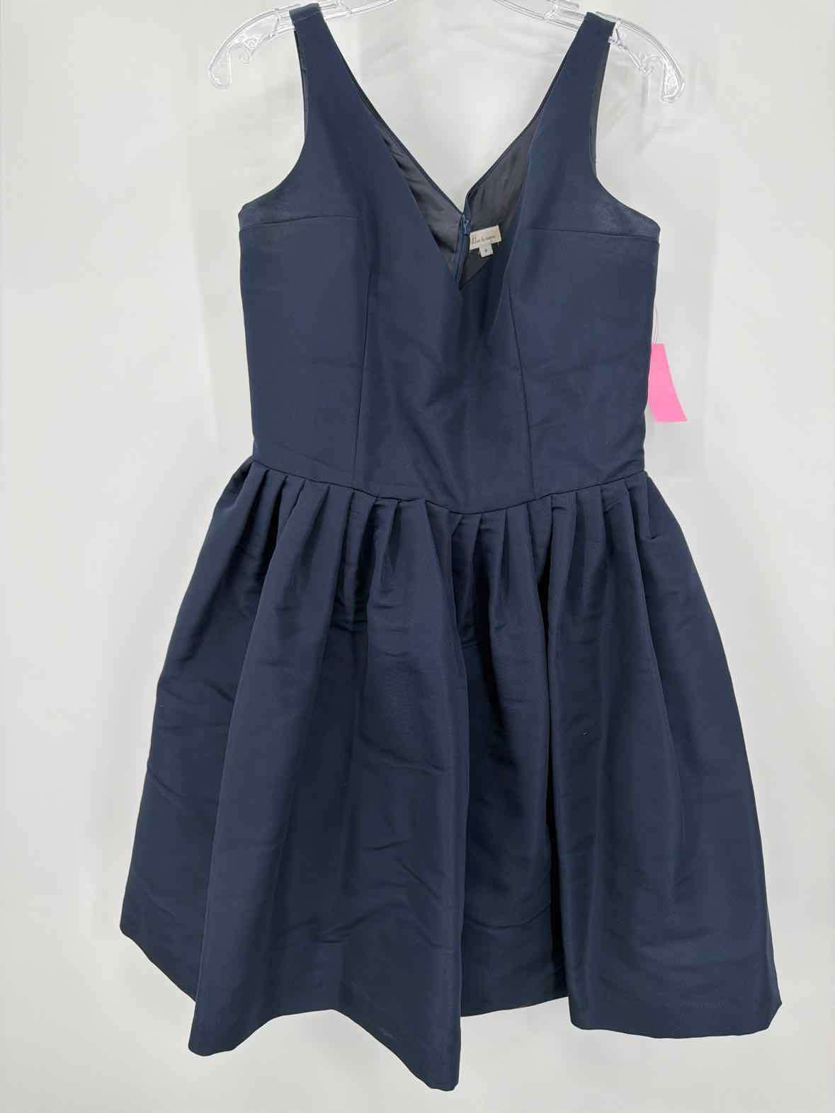 Pre-Owned Chloe & Reese Navy Size 12 Cocktail Short Sleeveless Dress | True Fashionistas.