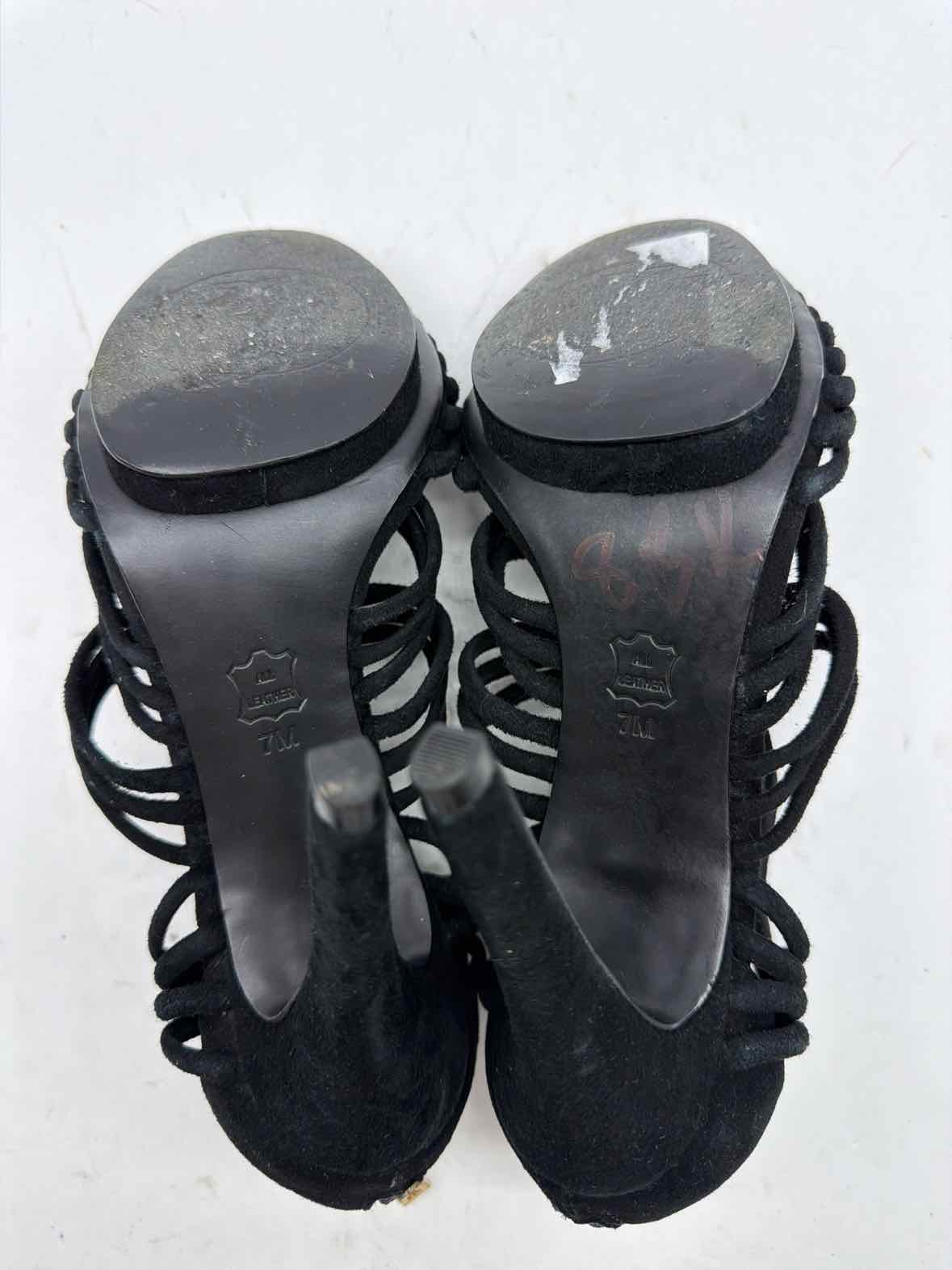Pre-Owned Tory Burch Black Size 7 Caged Heels | True Fashionistas.