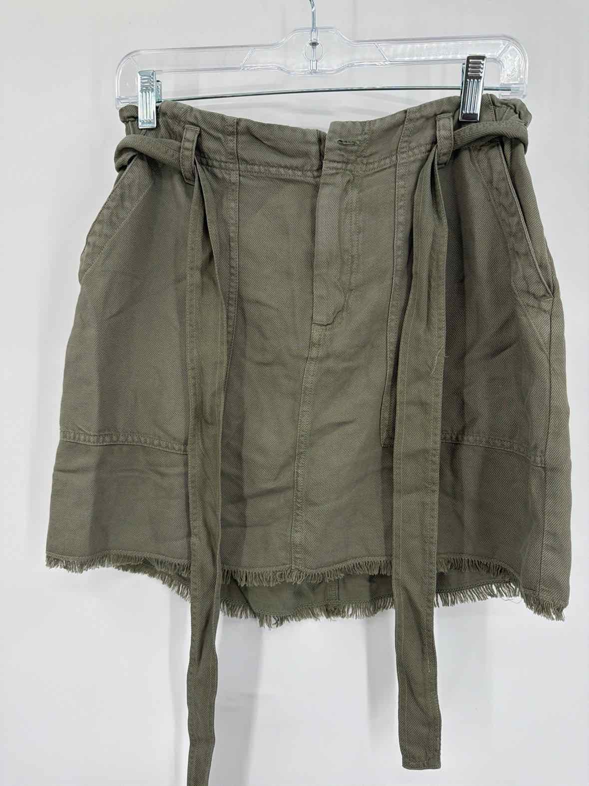 Pre-Owned Cloth & Stone Green Size Small Mini Skirt | True Fashionistas.